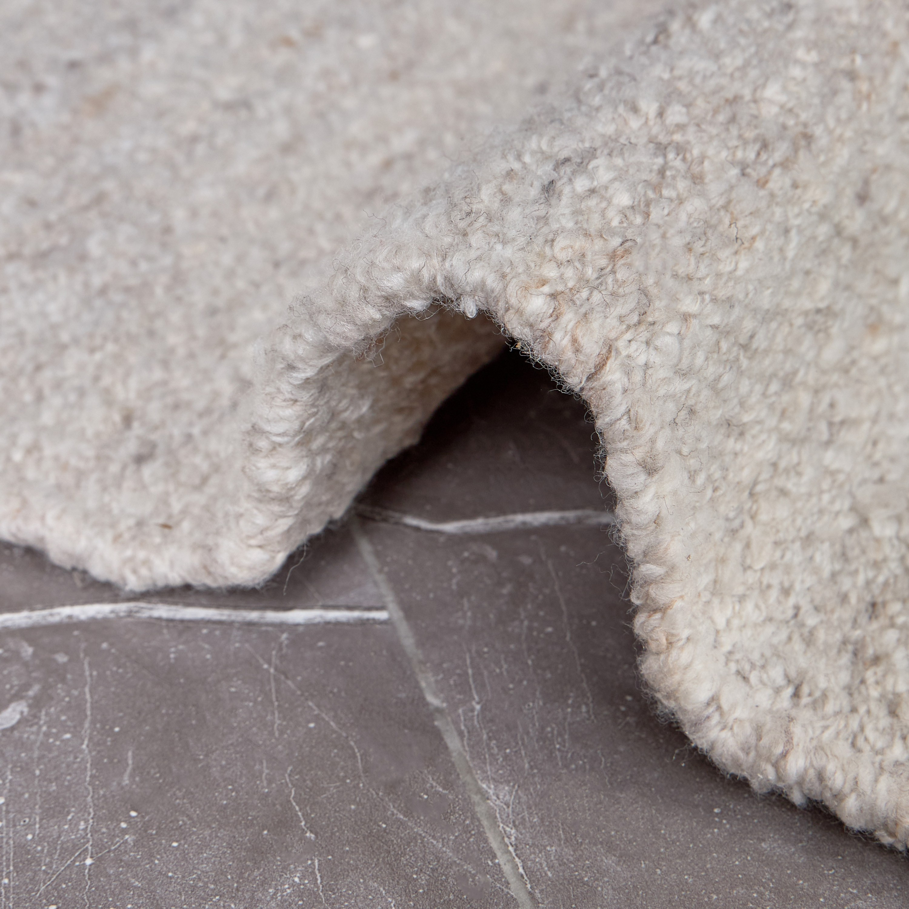 Selma Handmade Dhurrie - 60x90 cm-household-rugsandcarpets-rugs-image-3