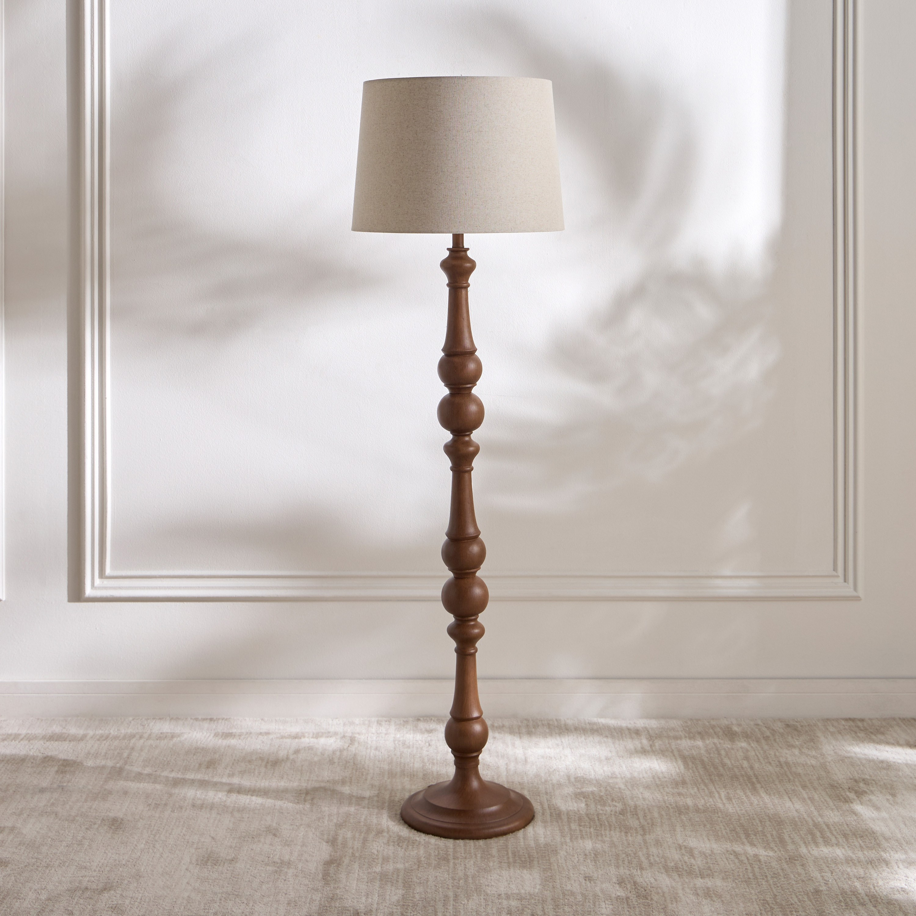 Gannet Resin Floor Lamp - 156 cm