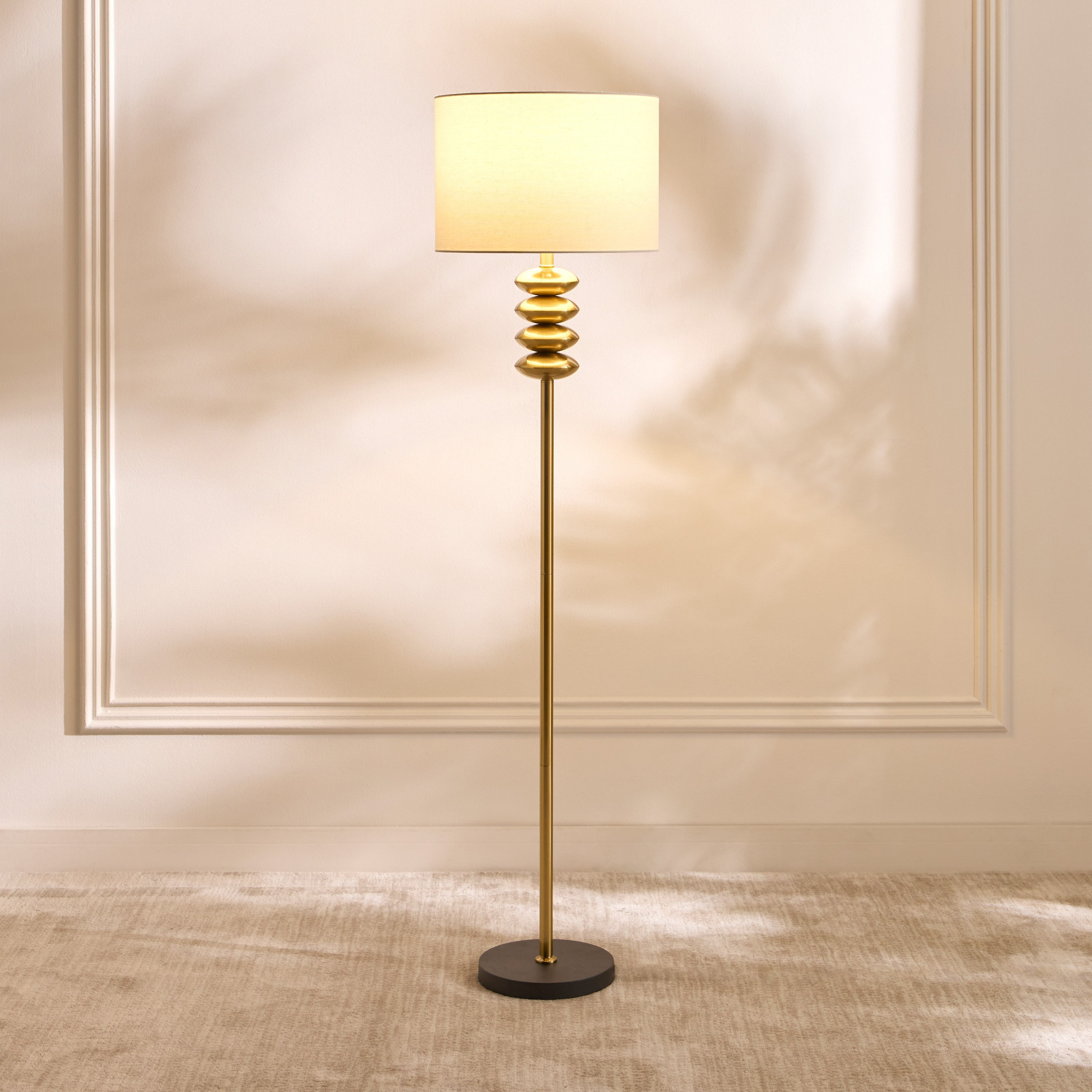 Grizzly Metal Floor Lamp - 161 cm-household-lighting-tableanddesklamps-image-2