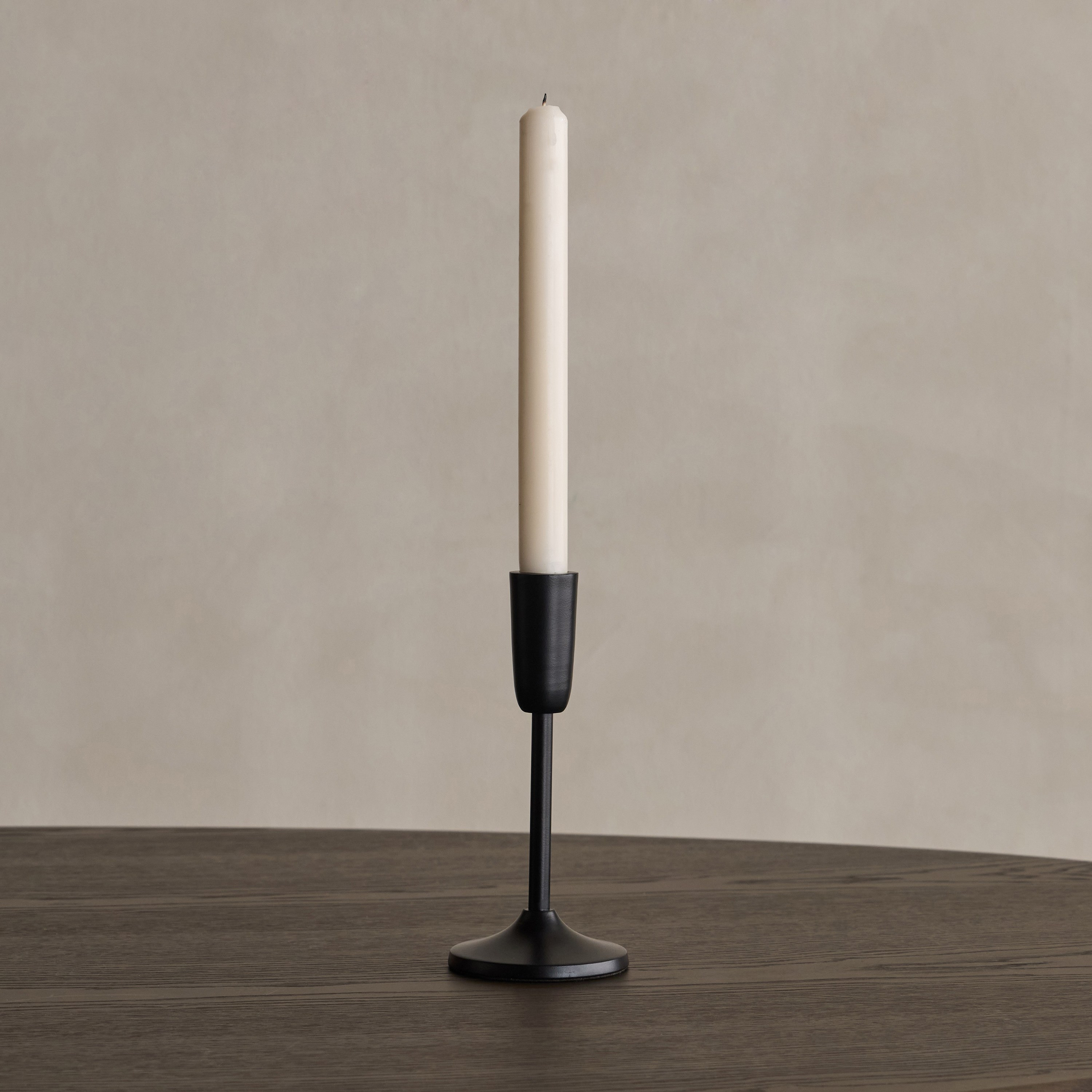 حامل شموع رفيعة معدني - إسينشيالز أوربانو - 18 سم-household-decor-candleholdersandlanterns-image-1