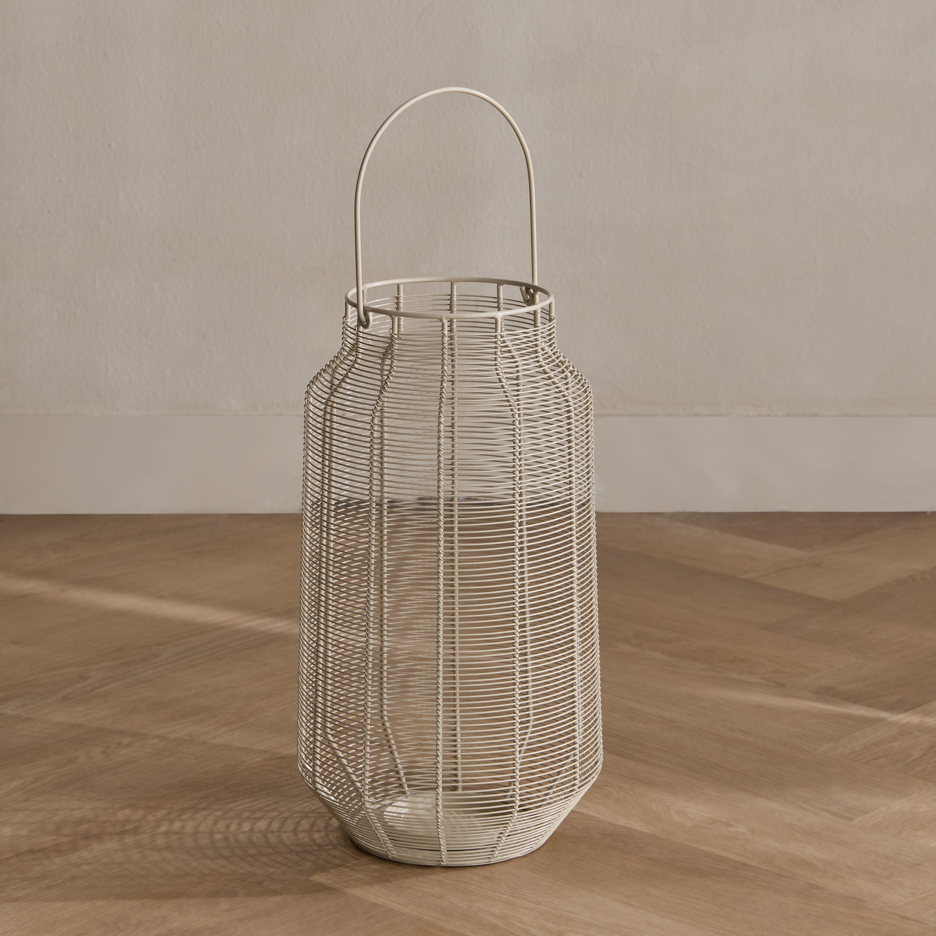 فانوس معدن بإطار سلك - 44 سم-household-decor-candleholdersandlanterns-image-1