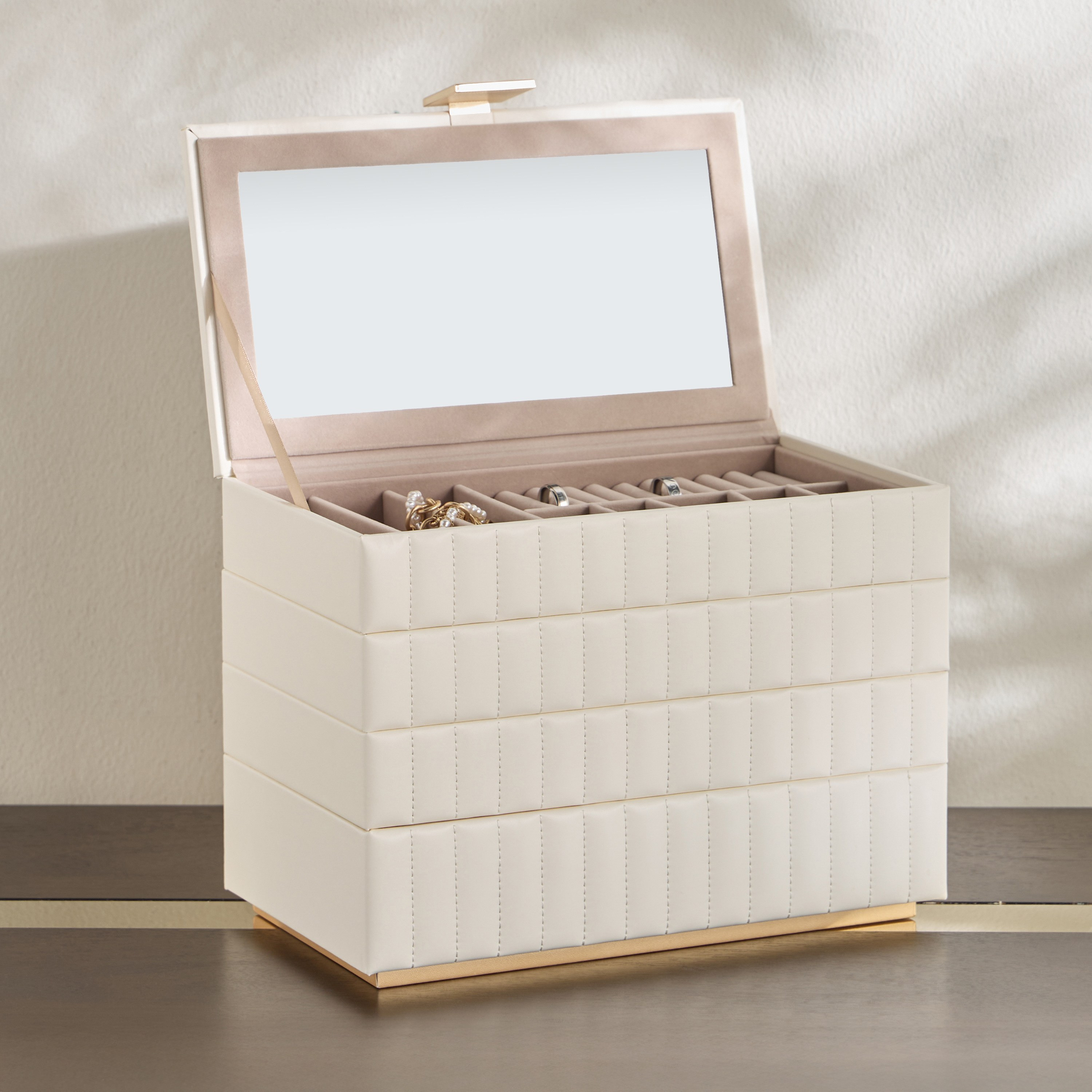 Dahab Jewellery Organizer-household-storage-jewelleryorganizing-jewelleryboxesandstands-image-2