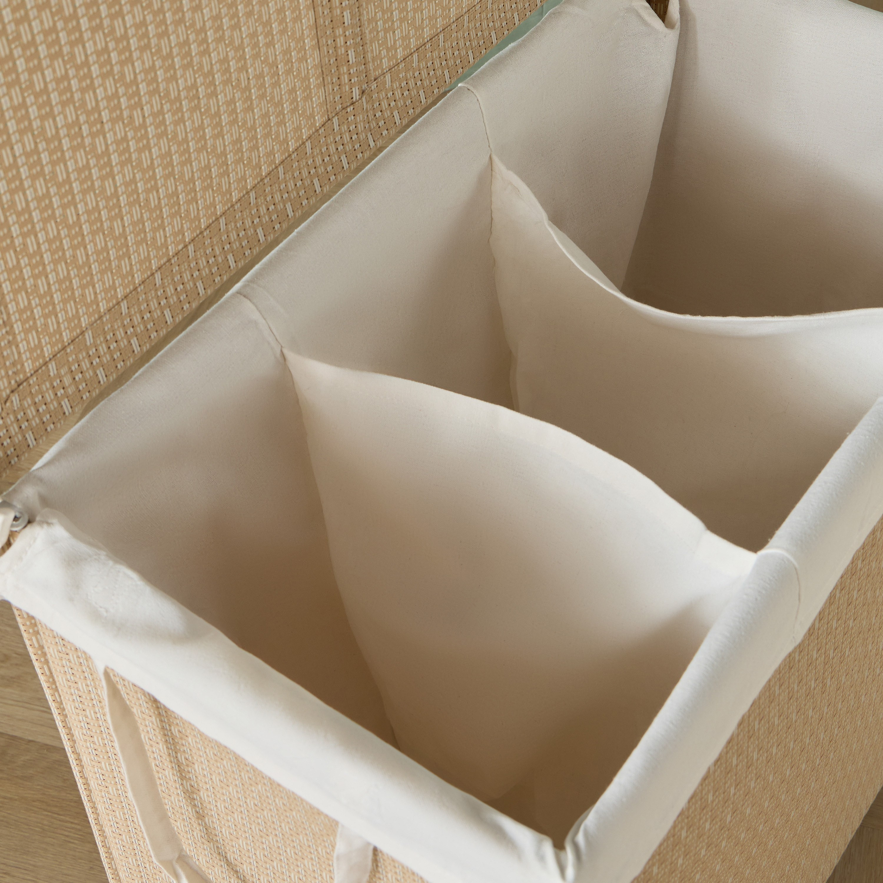 Henry Laundry Hamper-household-bathandlaundry-laundrysolutions-laundryhampers-image-3