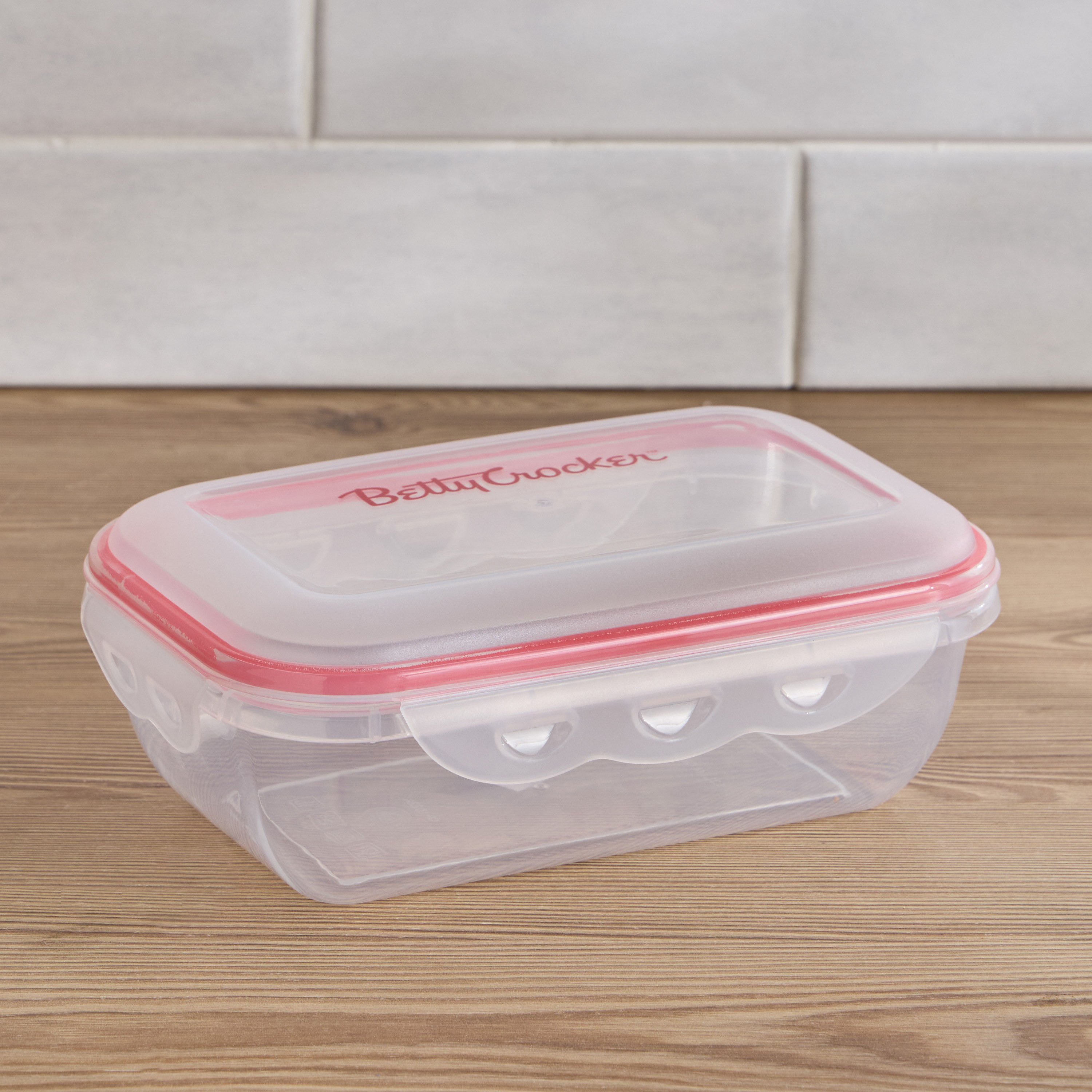 Betty Crocker Food Container - 1.3 L