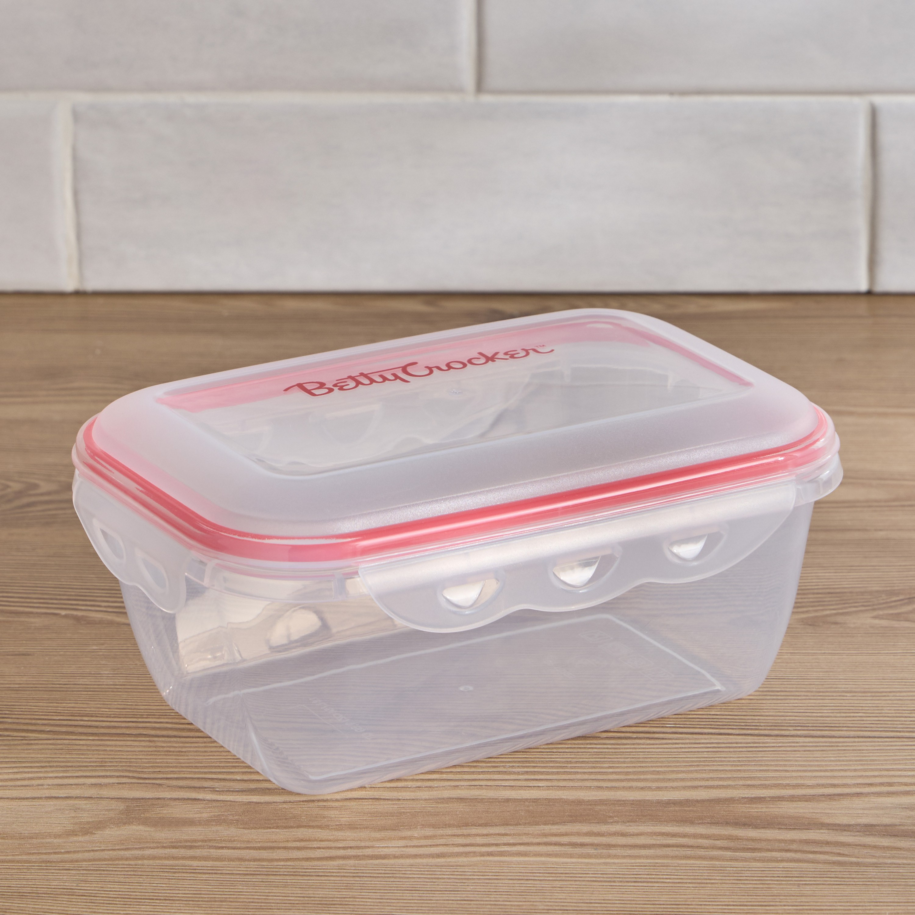 Betty Crocker Food Container - 1.6 L
