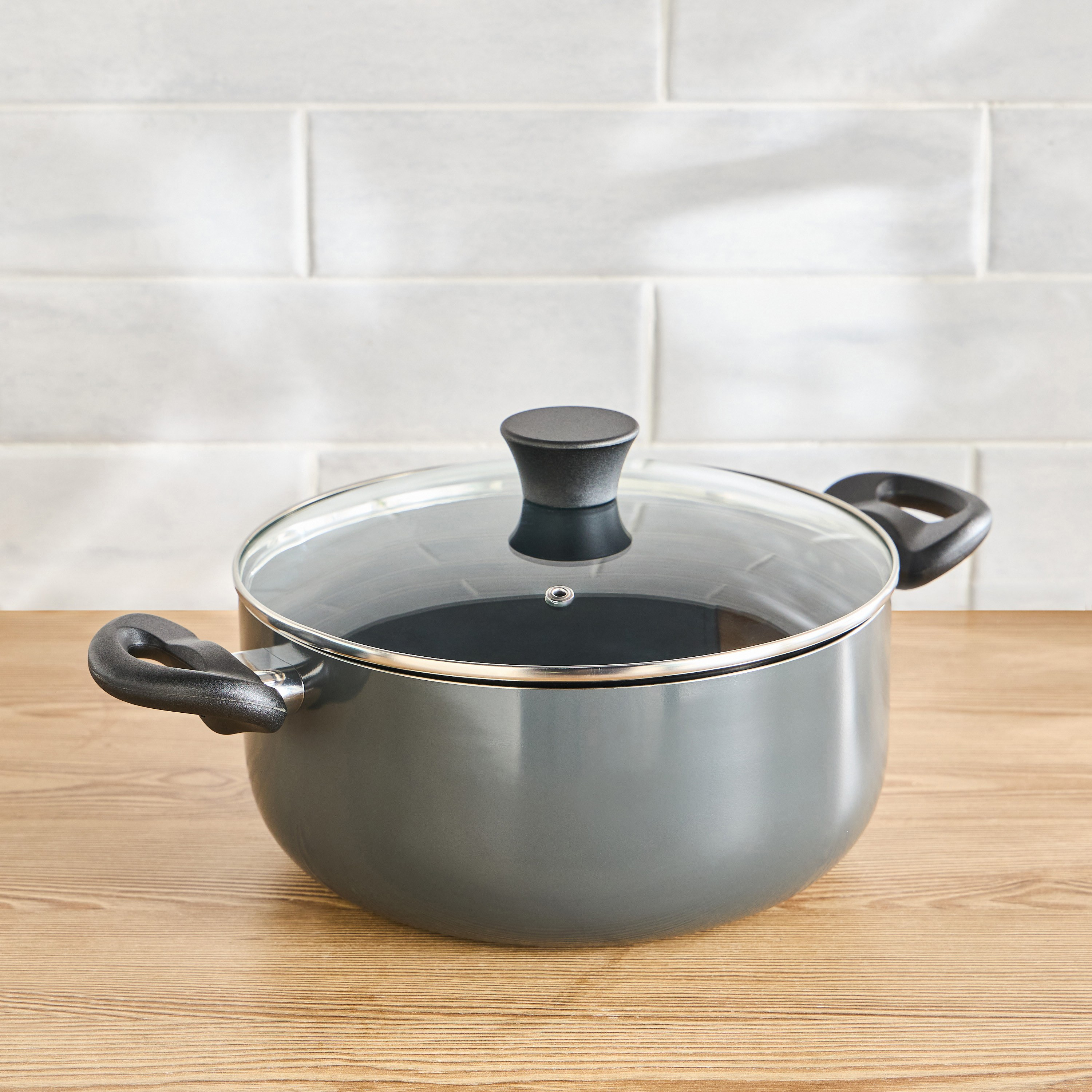 Baker's Secret Essentials Pressed Aluminum Non-Stick Casserole with Lid - 24cm