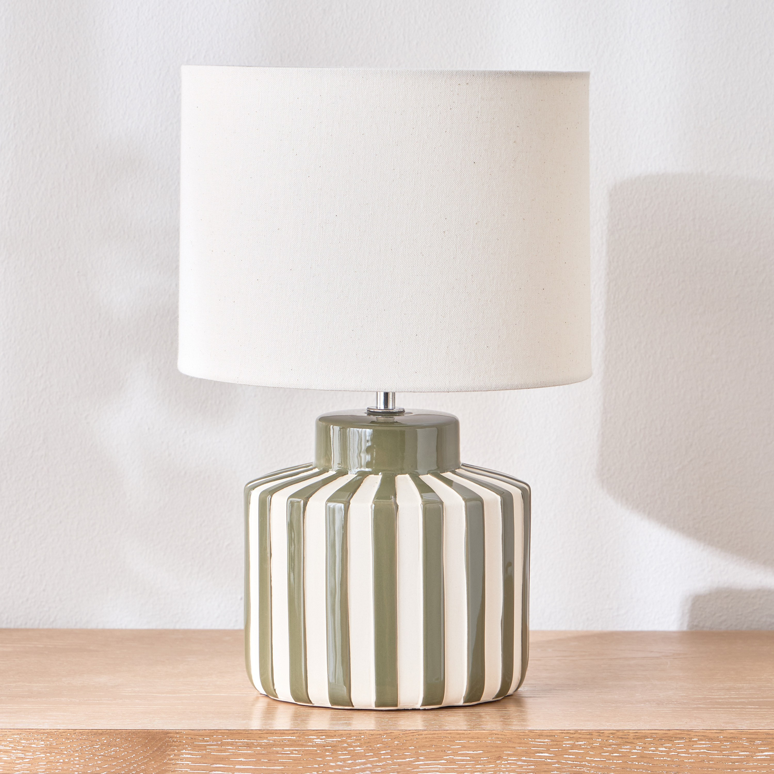 Olaf Ceramic Table Lamp - 39.5 cm-household-lighting-tableanddesklamps-image-1
