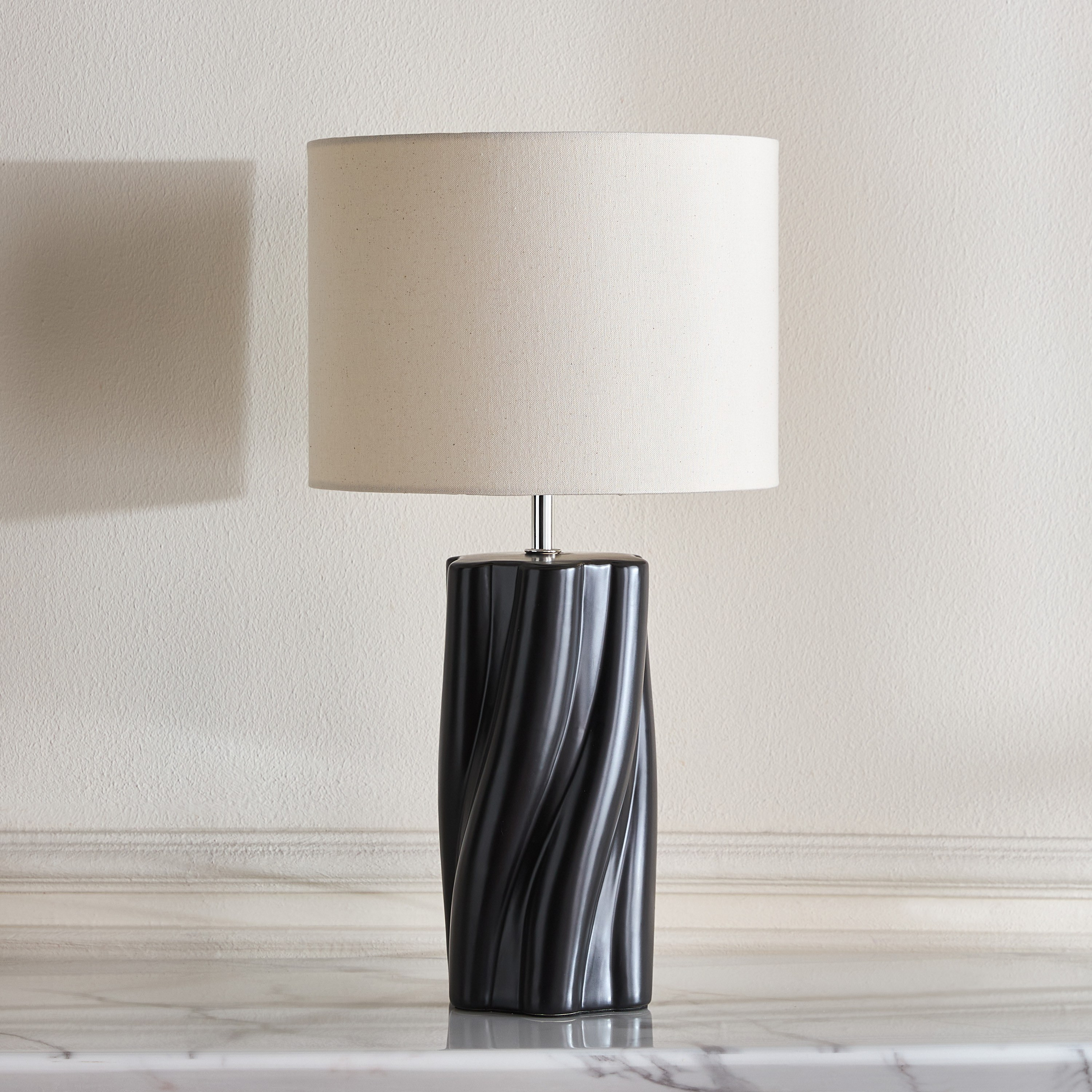 Malfoy Ceramic Table Lamp - 55 cm-household-lighting-tableanddesklamps-image-1