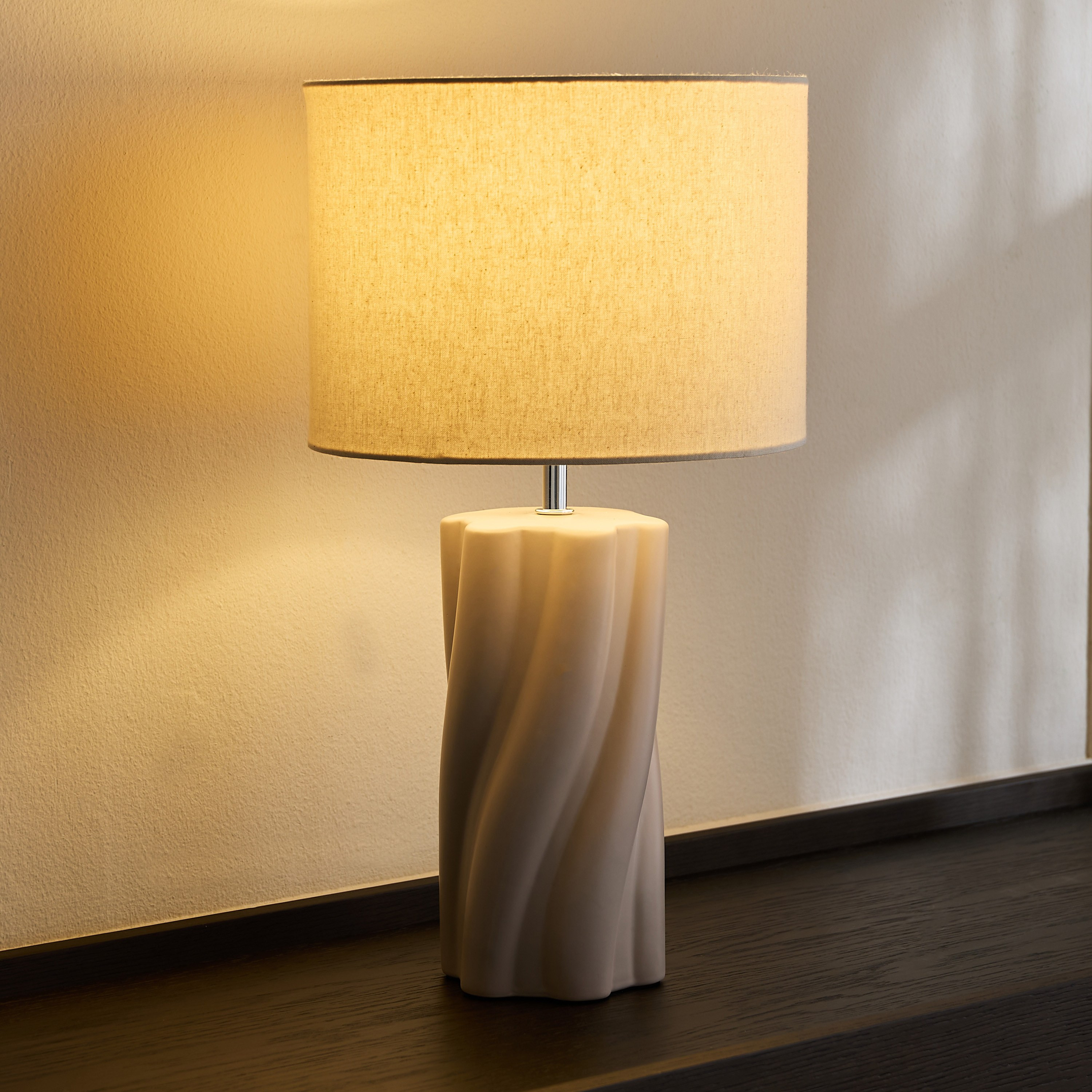 Malfoy Ceramic Table Lamp - 55 cm-household-lighting-tableanddesklamps-image-2