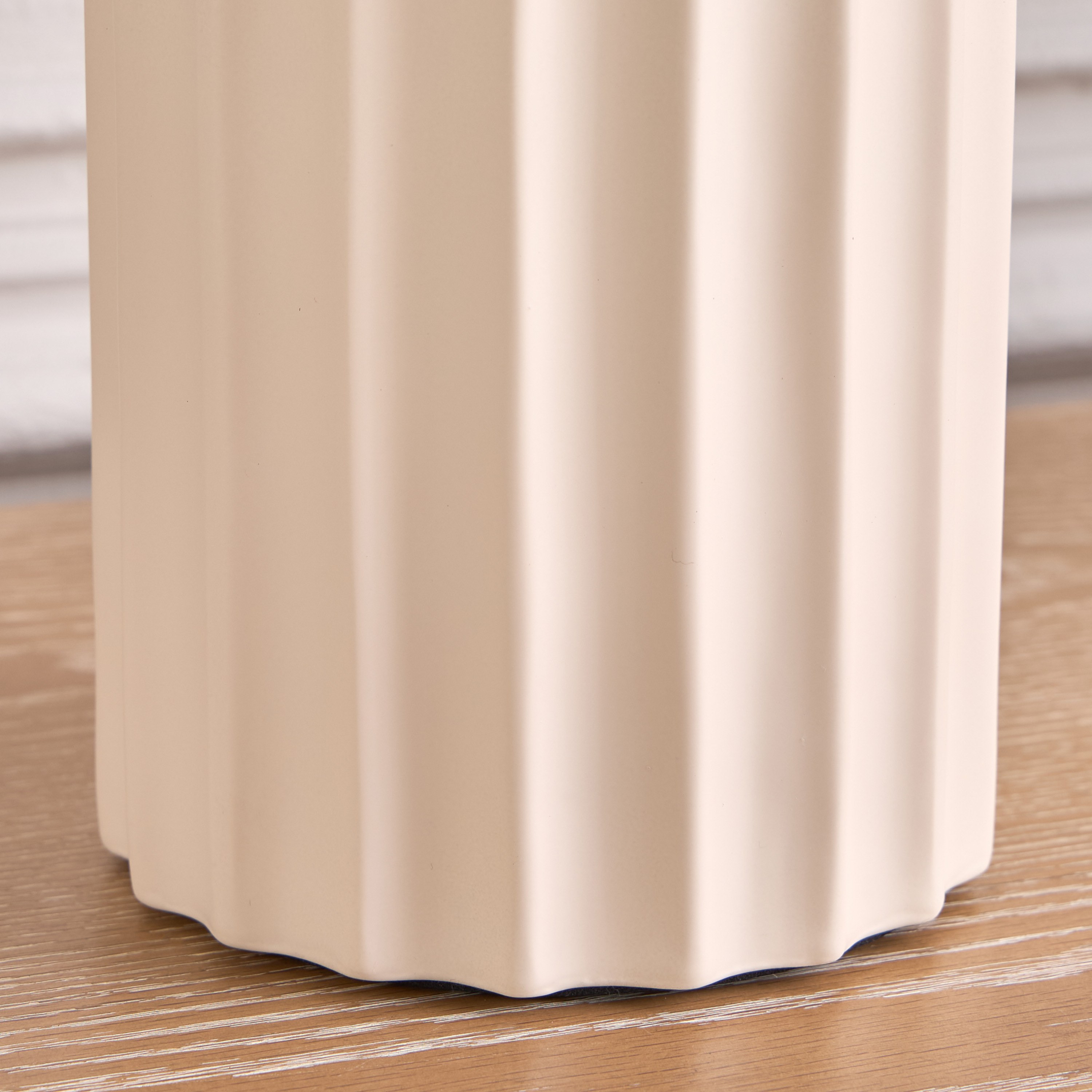 Niro Ceramic Table Lamp - 49.5 cm-household-lighting-tableanddesklamps-image-4