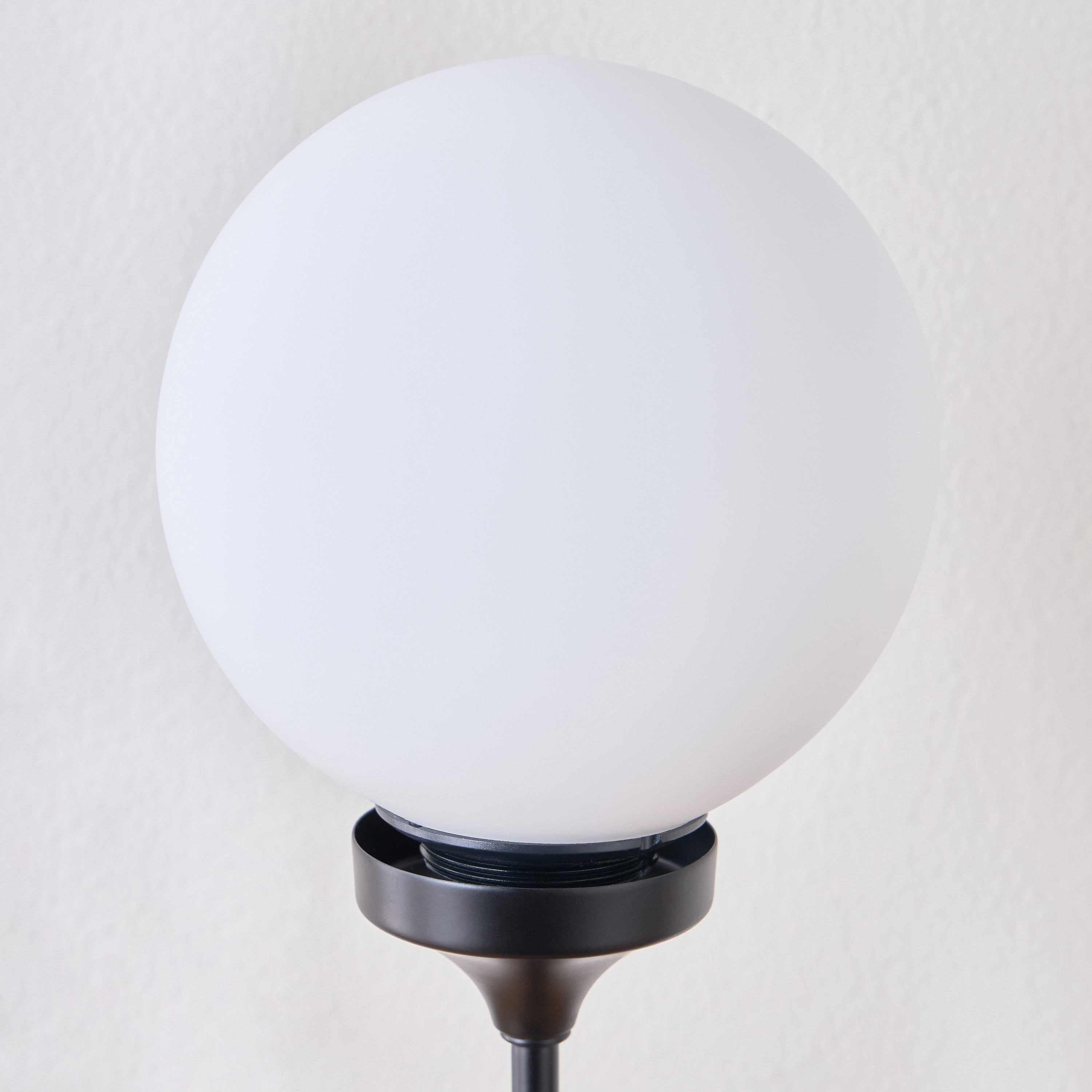 Sue Metal Table Lamp - 51 cm-household-lighting-tableanddesklamps-image-4