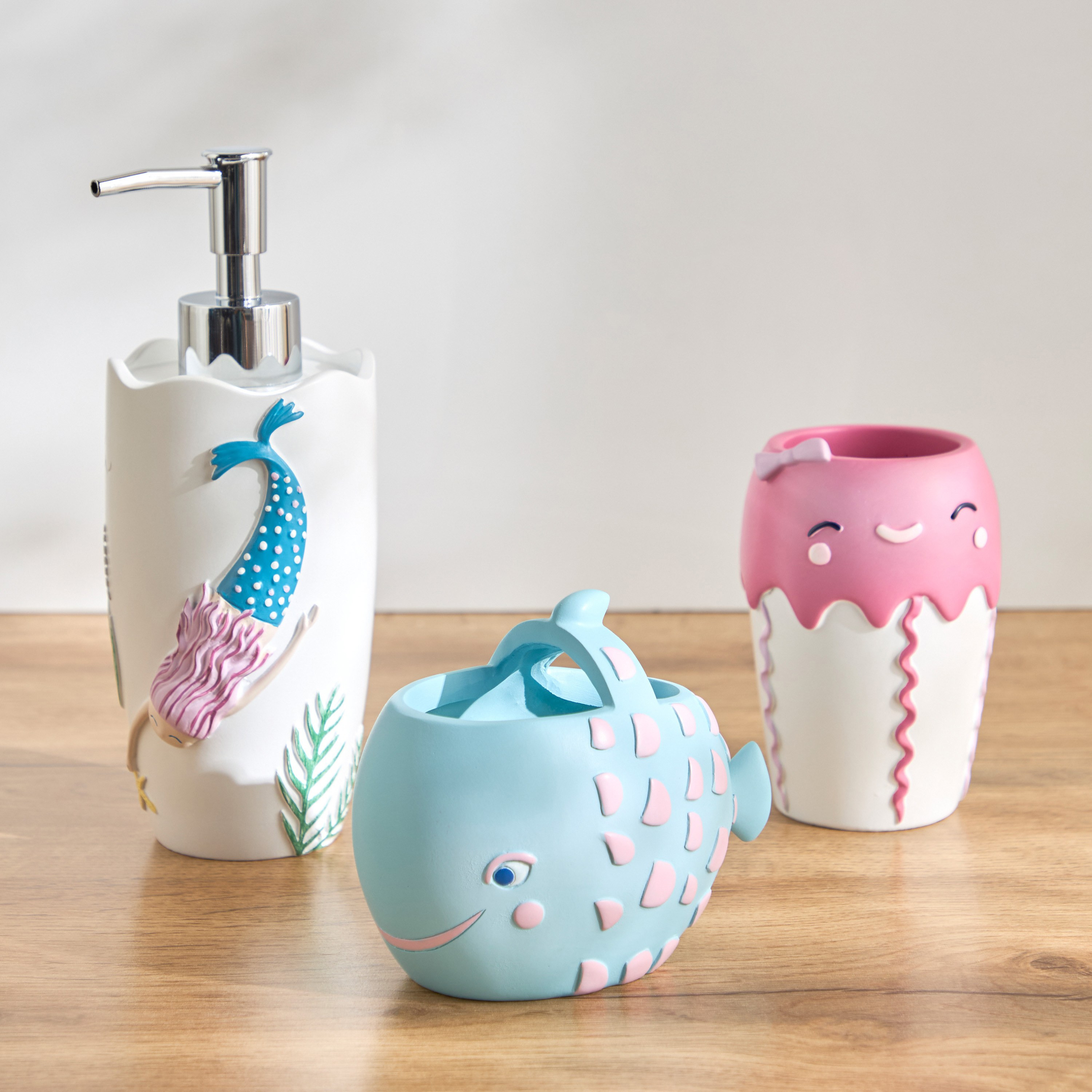 Mermaid Life 3-Piece Bath Accessory Set-babyandkids-bathandstorage-bath-bathroomaccessories-image-1