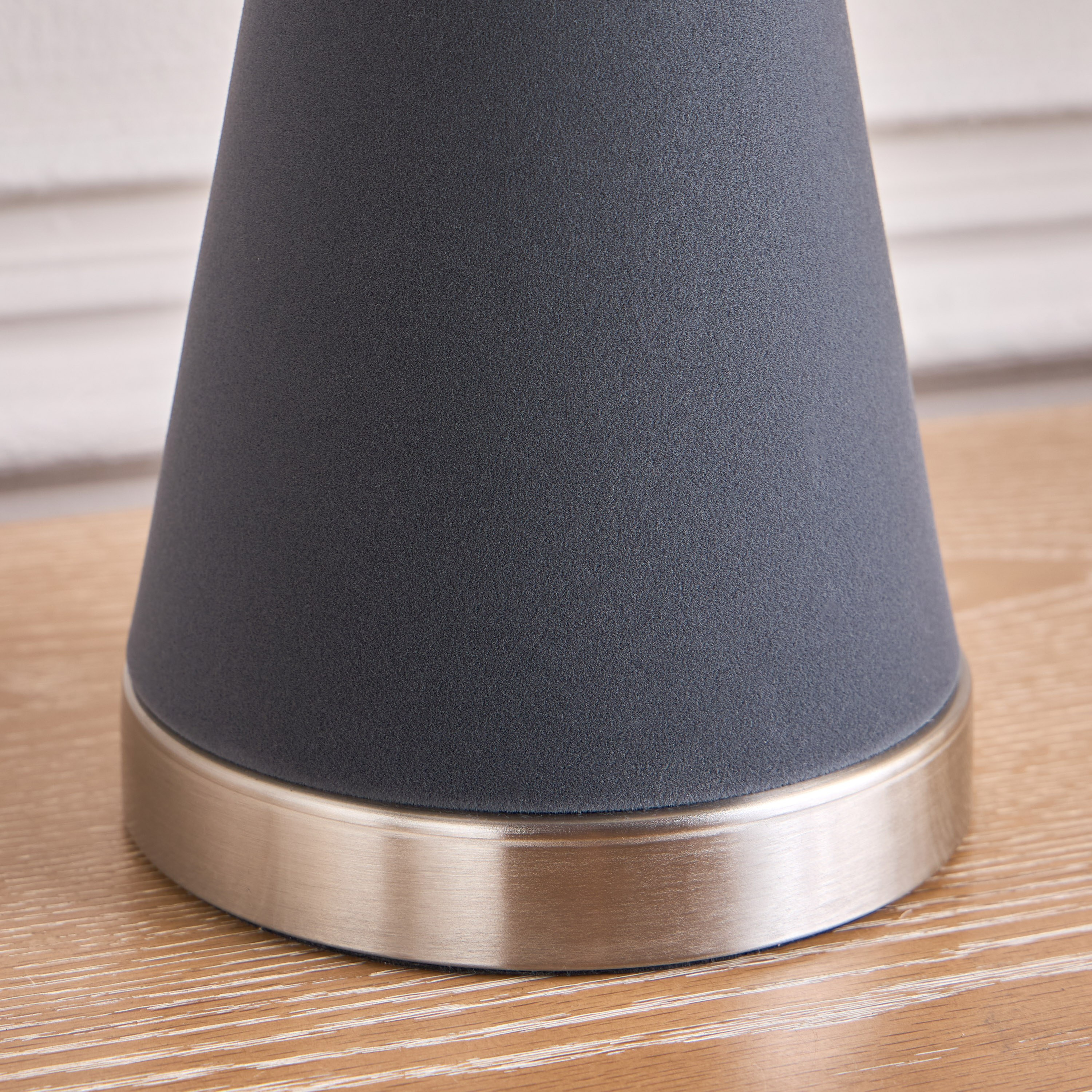 Yara Metal Table Lamp - 56 cm-household-lighting-tableanddesklamps-image-4