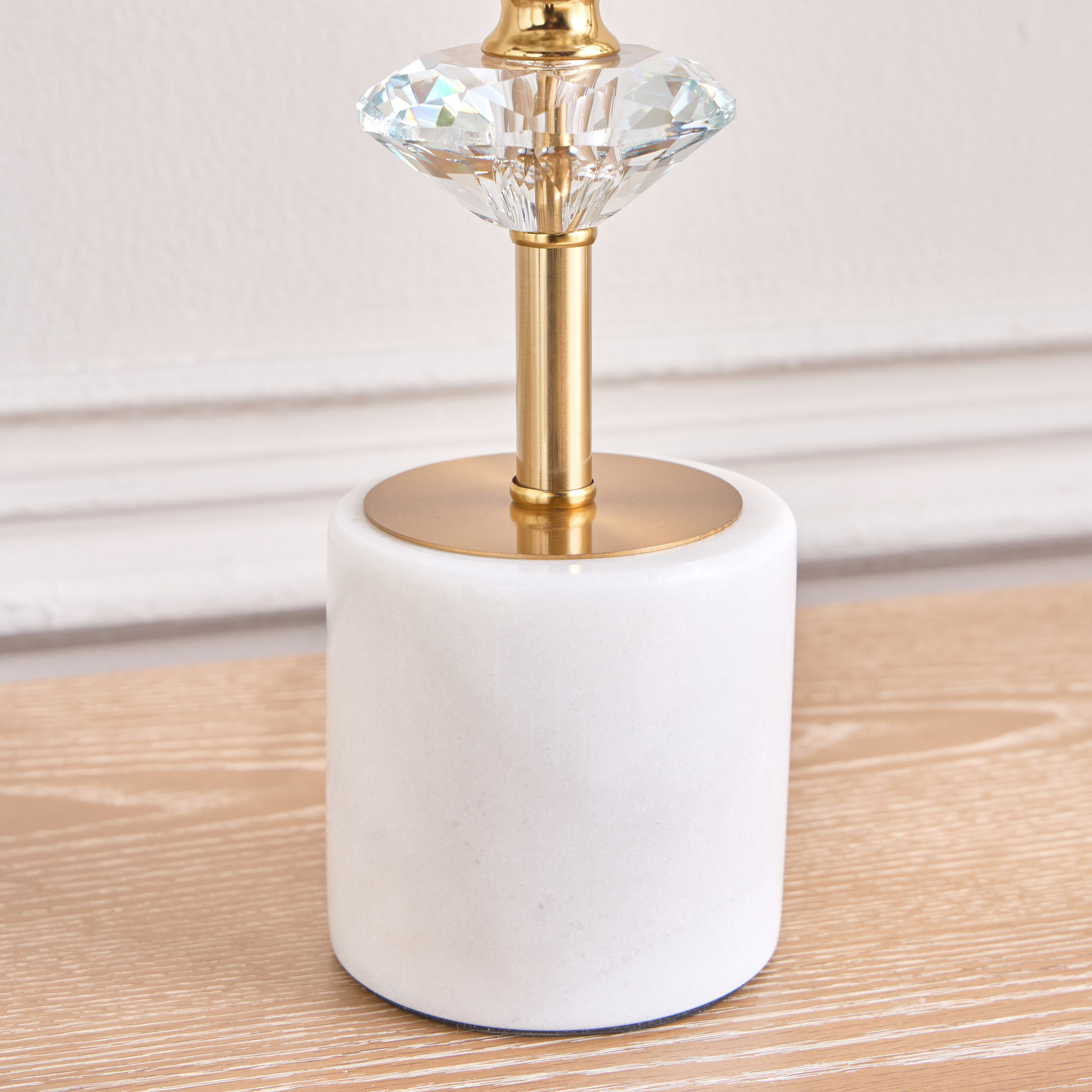 Zephyr Crystal Table Lamp - 57 cm-household-lighting-tableanddesklamps-image-4