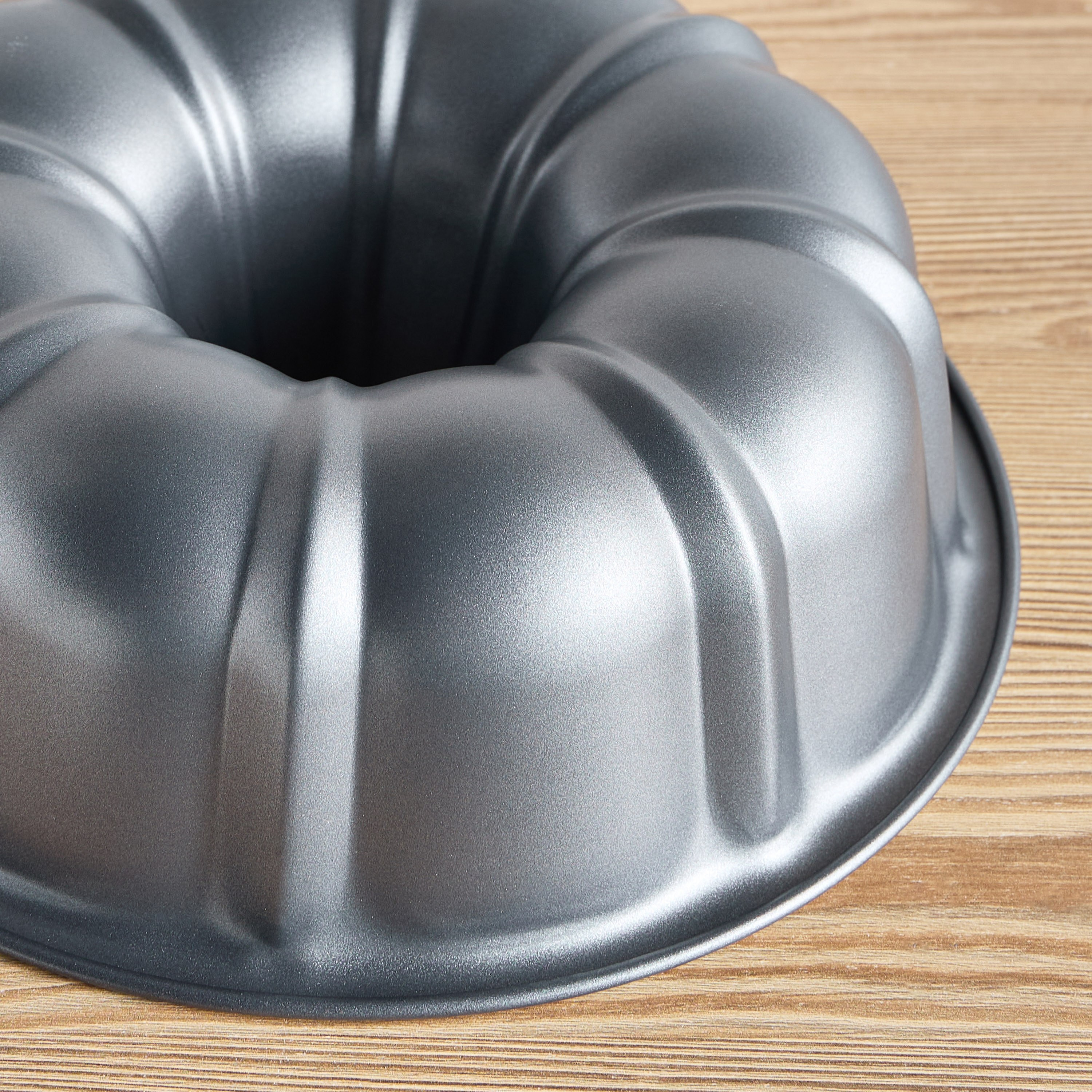 قالب كيك بوند فورم فولاذ كربوني - بيتي كروكر -  25.5x8 سم-household-kitchen-bakeware-bakingpansandmoulds-image-3