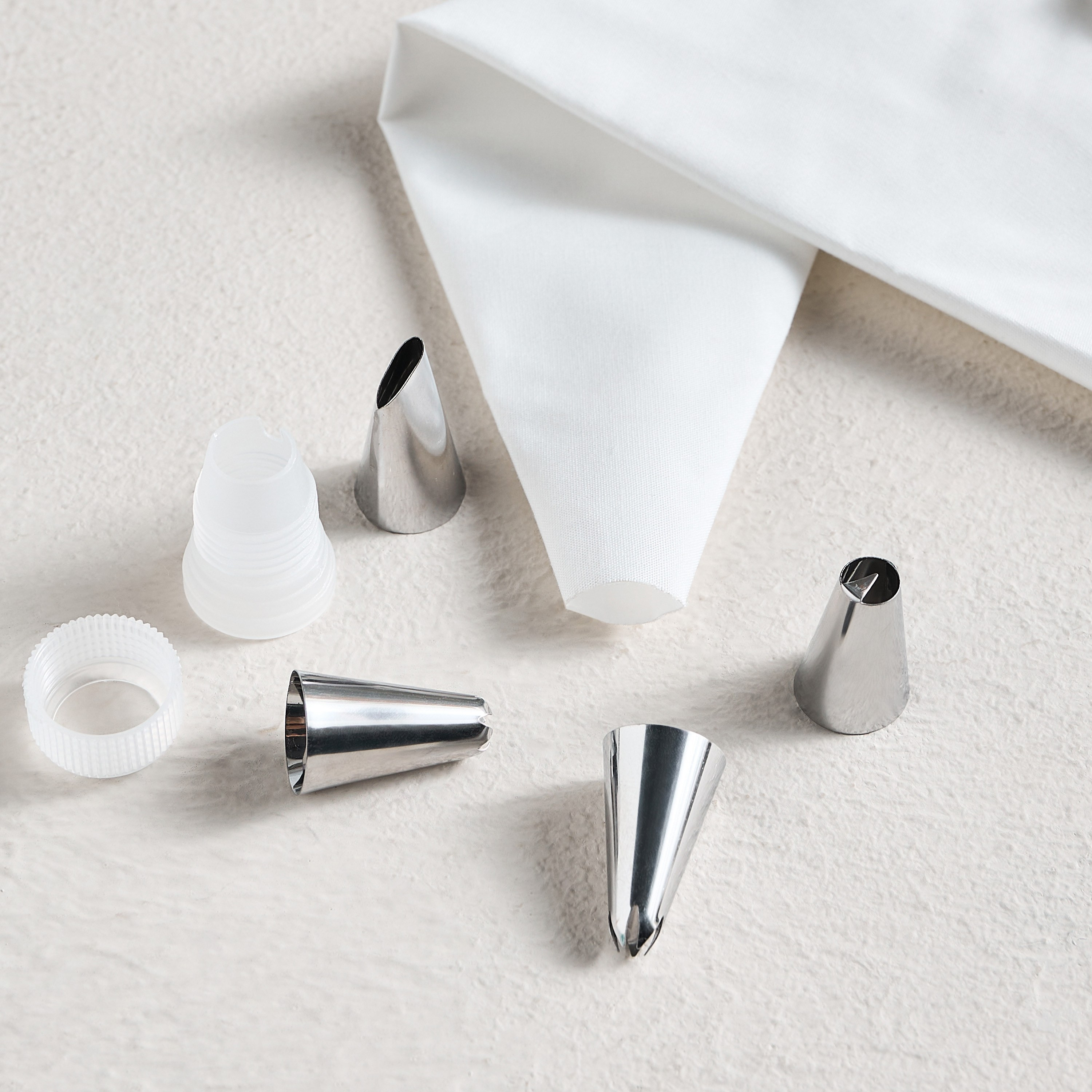 Baker's Secret 16-Piece Piping Bag Set-household-kitchen-bakeware-bakingtoolsandaccessories-image-2