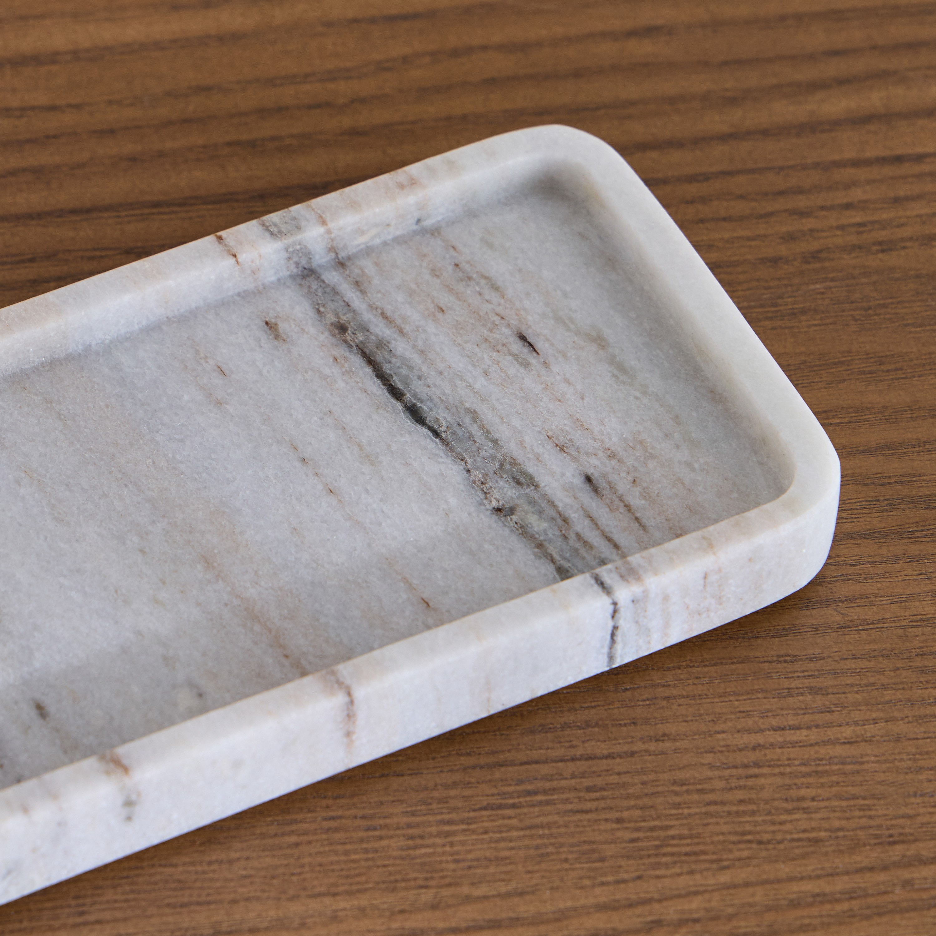 صينية ديكور رخام - نوف باندا - 22 سم-household-decor-boxesandtrays-image-2
