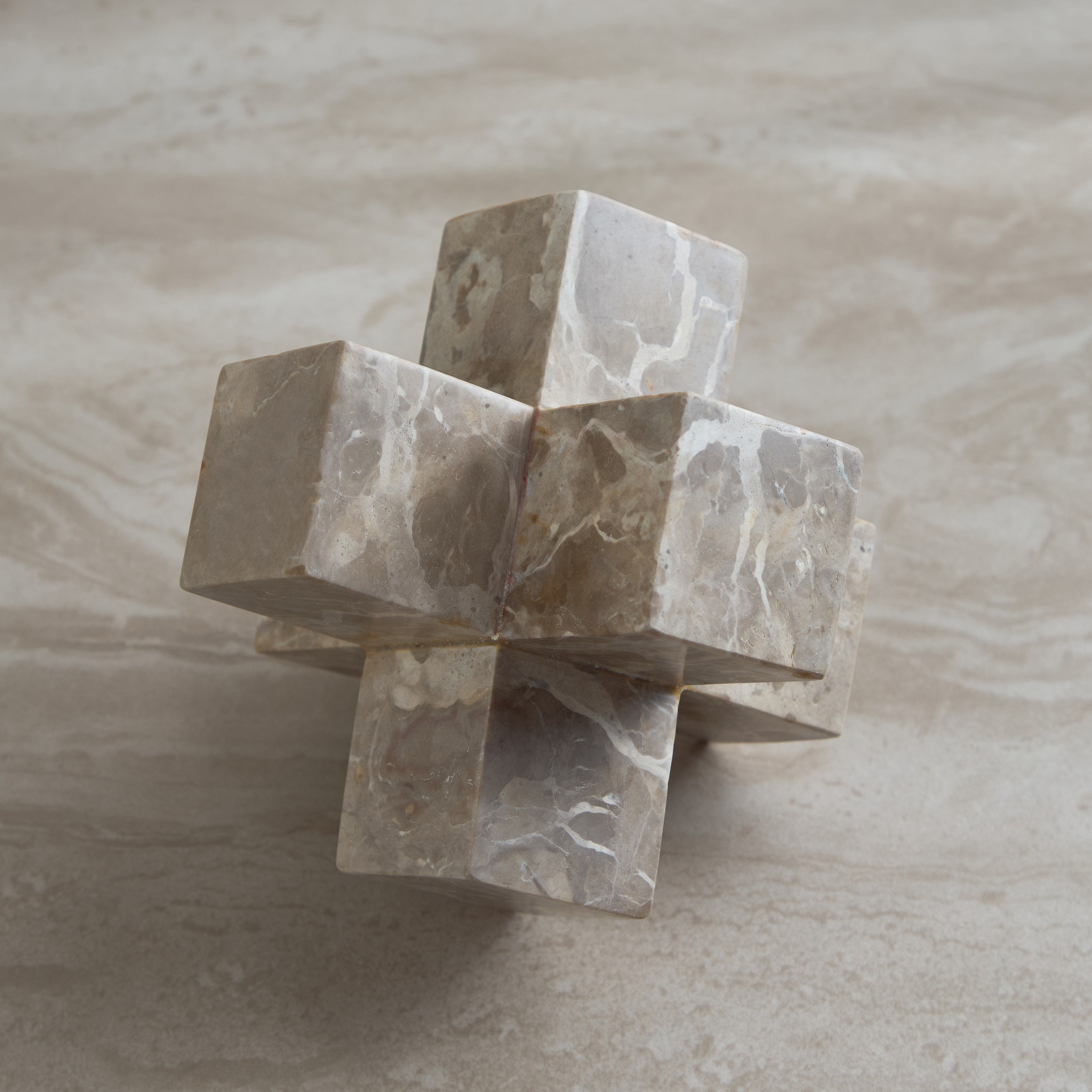 زينة ديكور مكعبة - راحة-household-decor-decorativeobjectsandsculptures-image-1