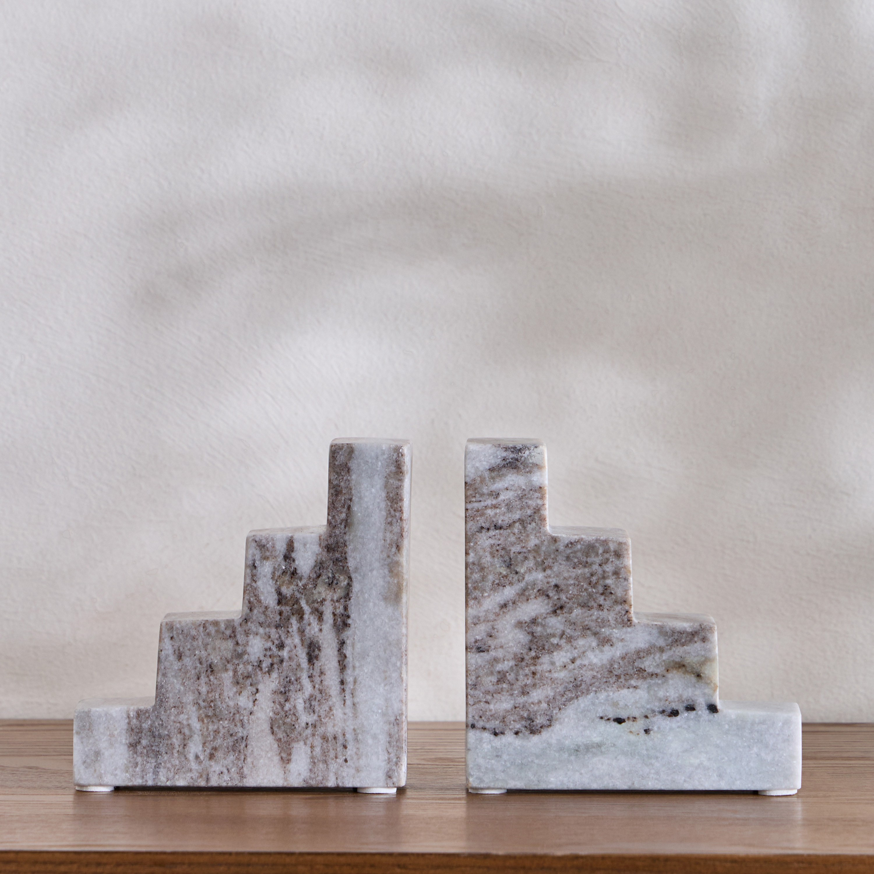 Nouf Voila Bookend - Set of 2