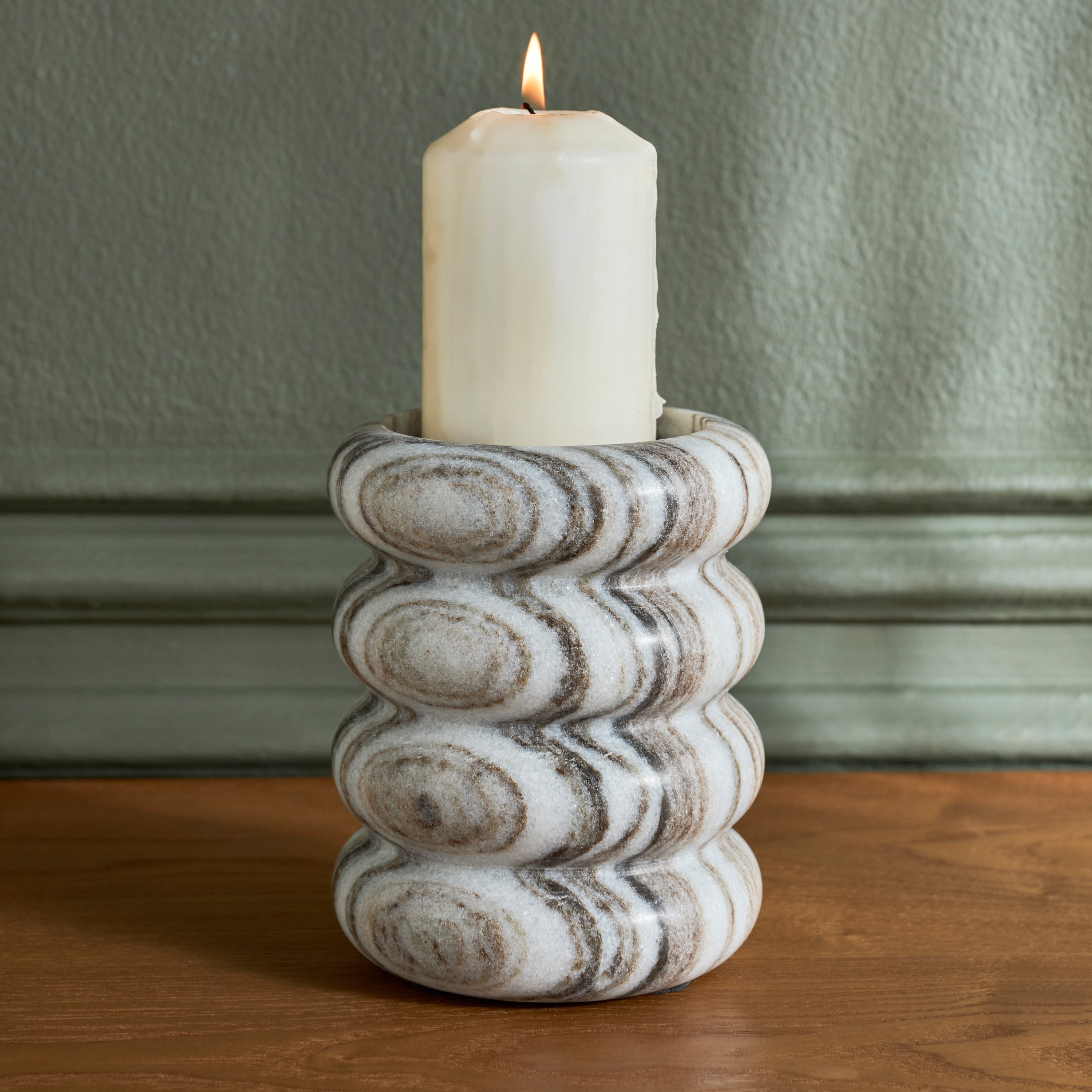 Nouf Panda Marble Pillar Candleholder - 14 cm-household-decor-candleholdersandlanterns-image-2