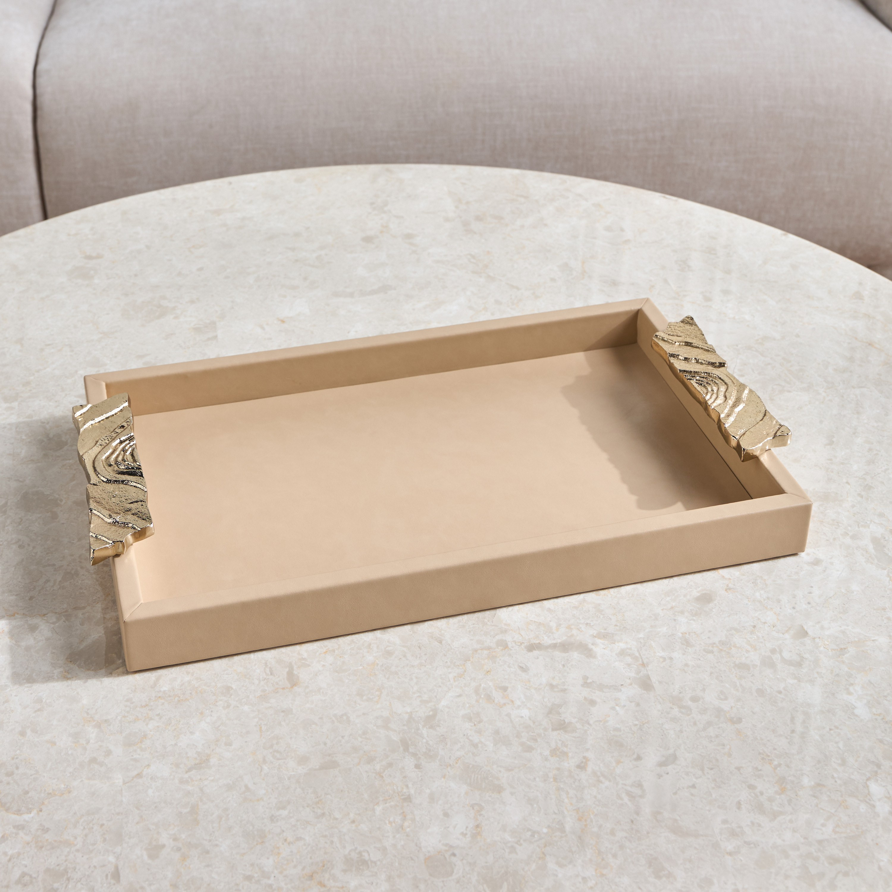 صينية ديكور جلد صناعي - دارا - 40 سم-household-decor-boxesandtrays-image-1
