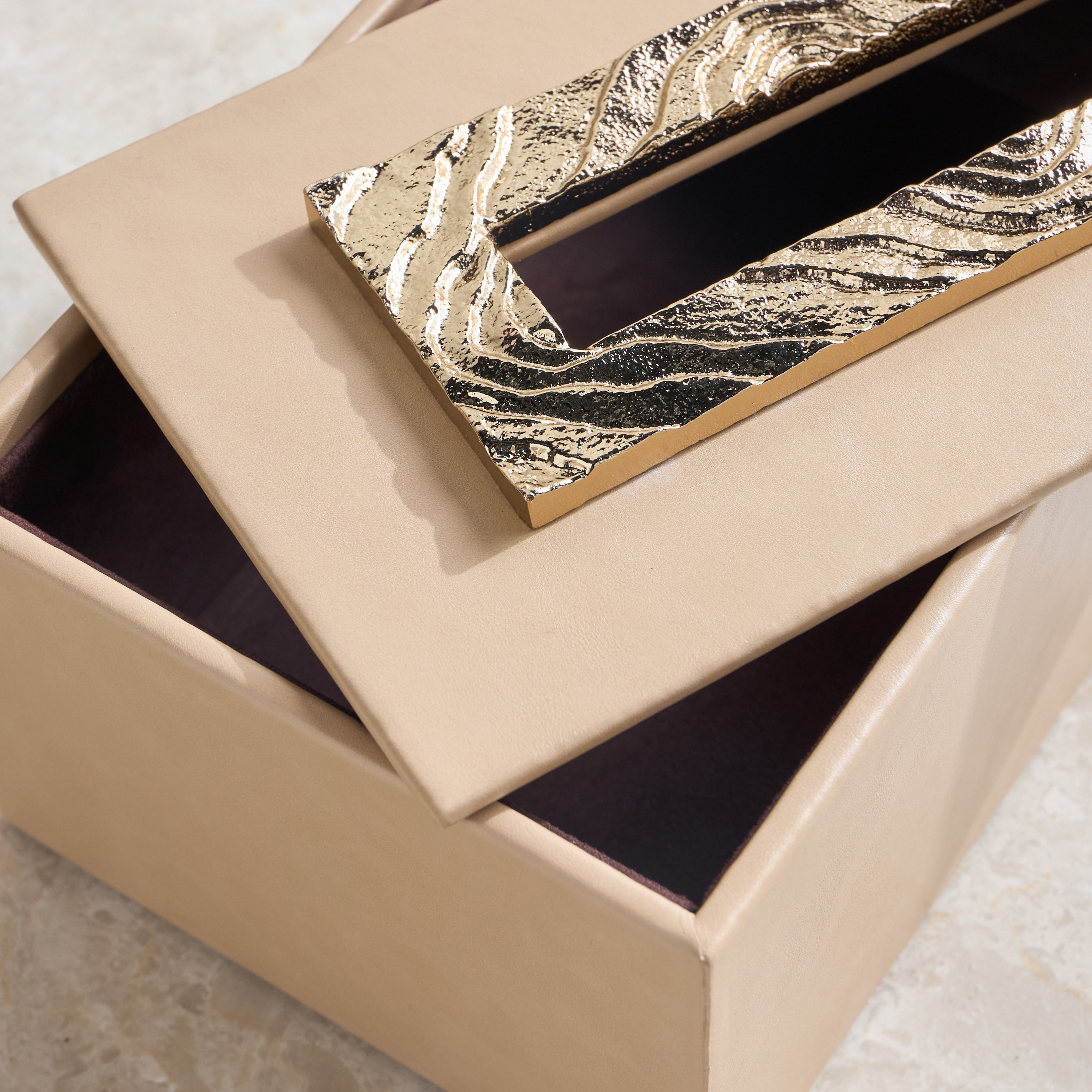 صندوق مناديل - دارا-household-decor-boxesandtrays-image-3