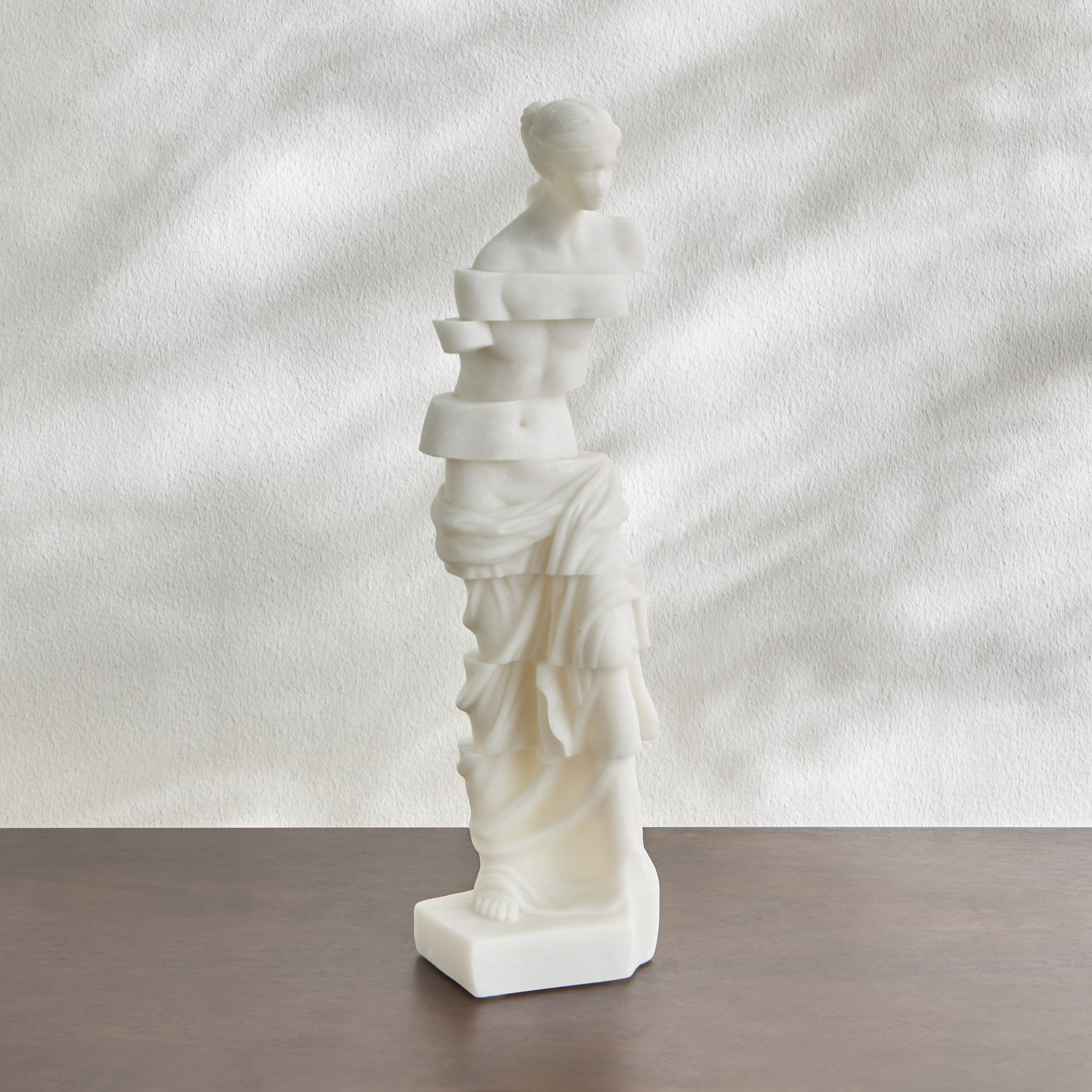 Familia Decorative Figurine-household-decor-decorativeobjectsandsculptures-image-1