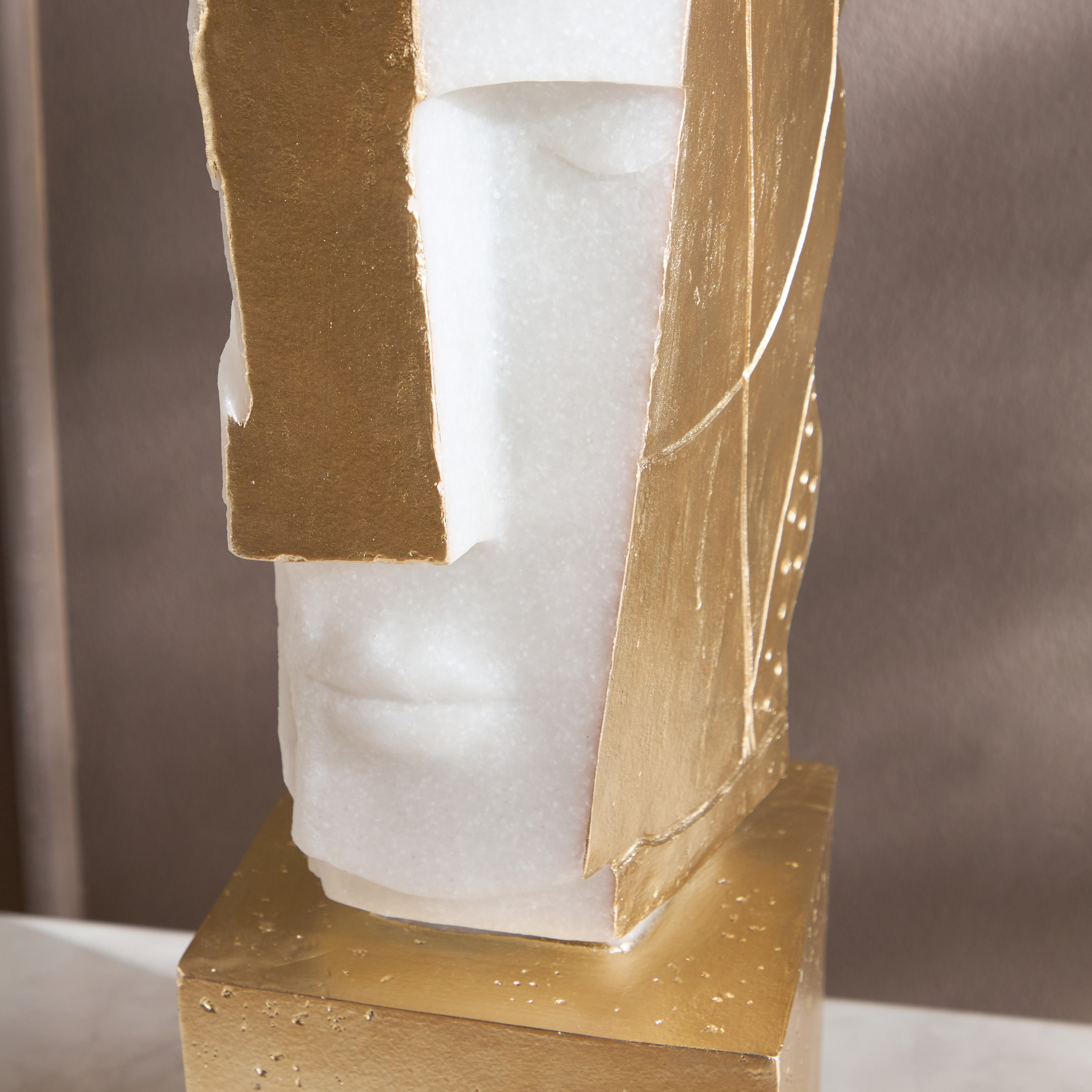 Fanous Decorative Figurine-household-decor-decorativeobjectsandsculptures-image-2