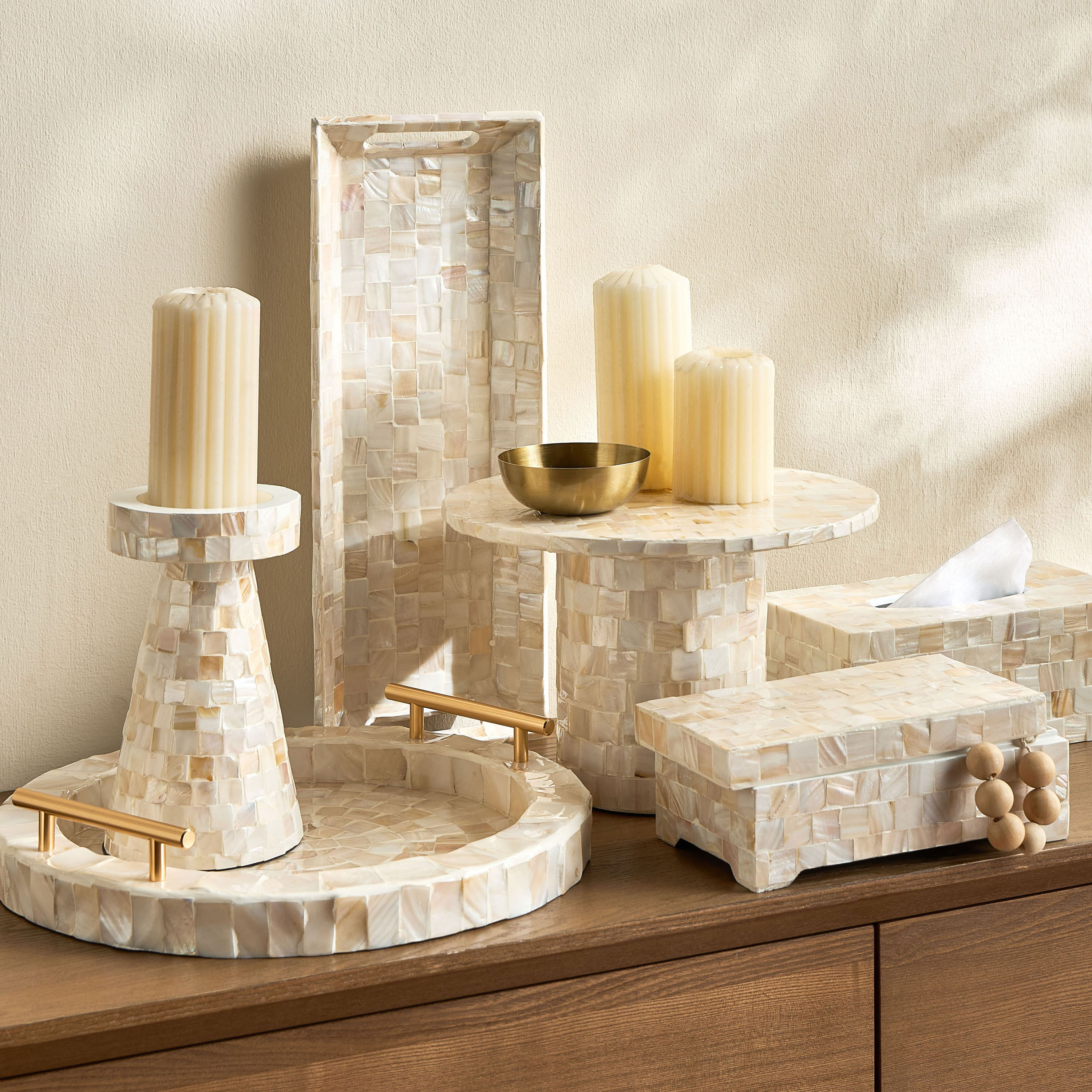 صينية تقديم فاطمة أثينا صدف كابيز - 37 سم-household-decor-boxesandtrays-image-3