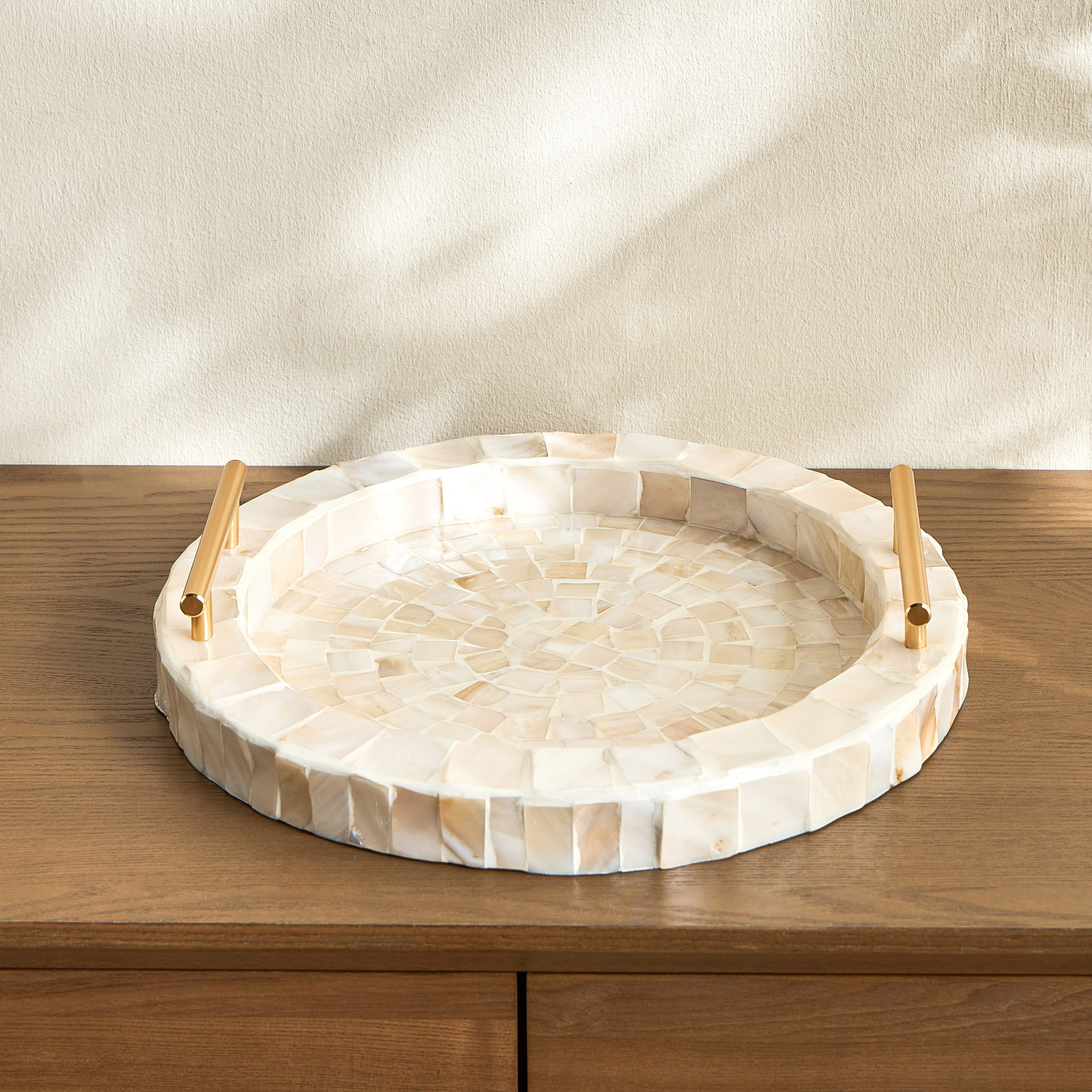 صينية تقديم فاطمة أثينا صدف كابيز - 37 سم-household-decor-boxesandtrays-image-4