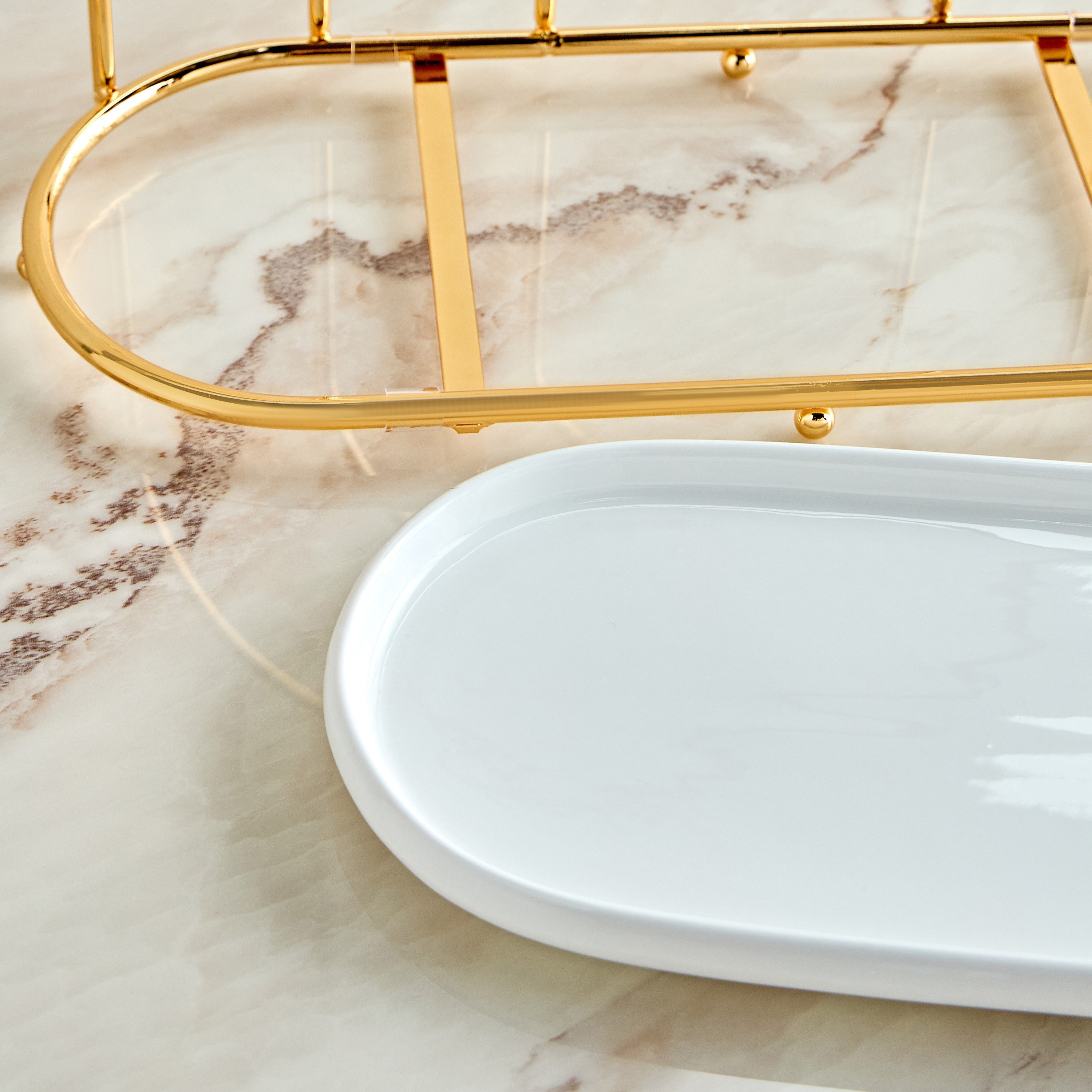 Huda Crest Decorative Platter-household-decor-boxesandtrays-image-4