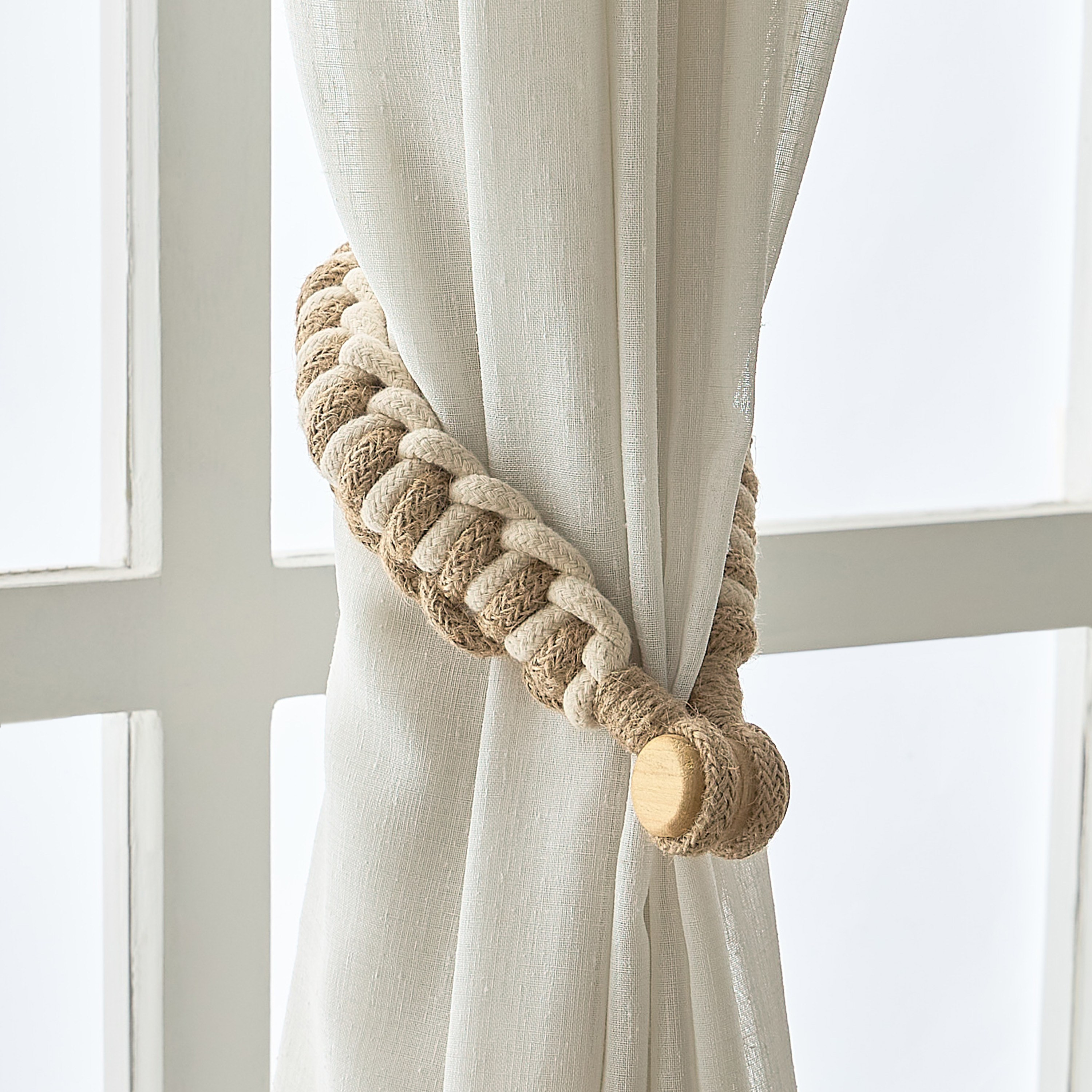Charmed Magnetic 2-Piece Curtain Tieback Set - 48 cm