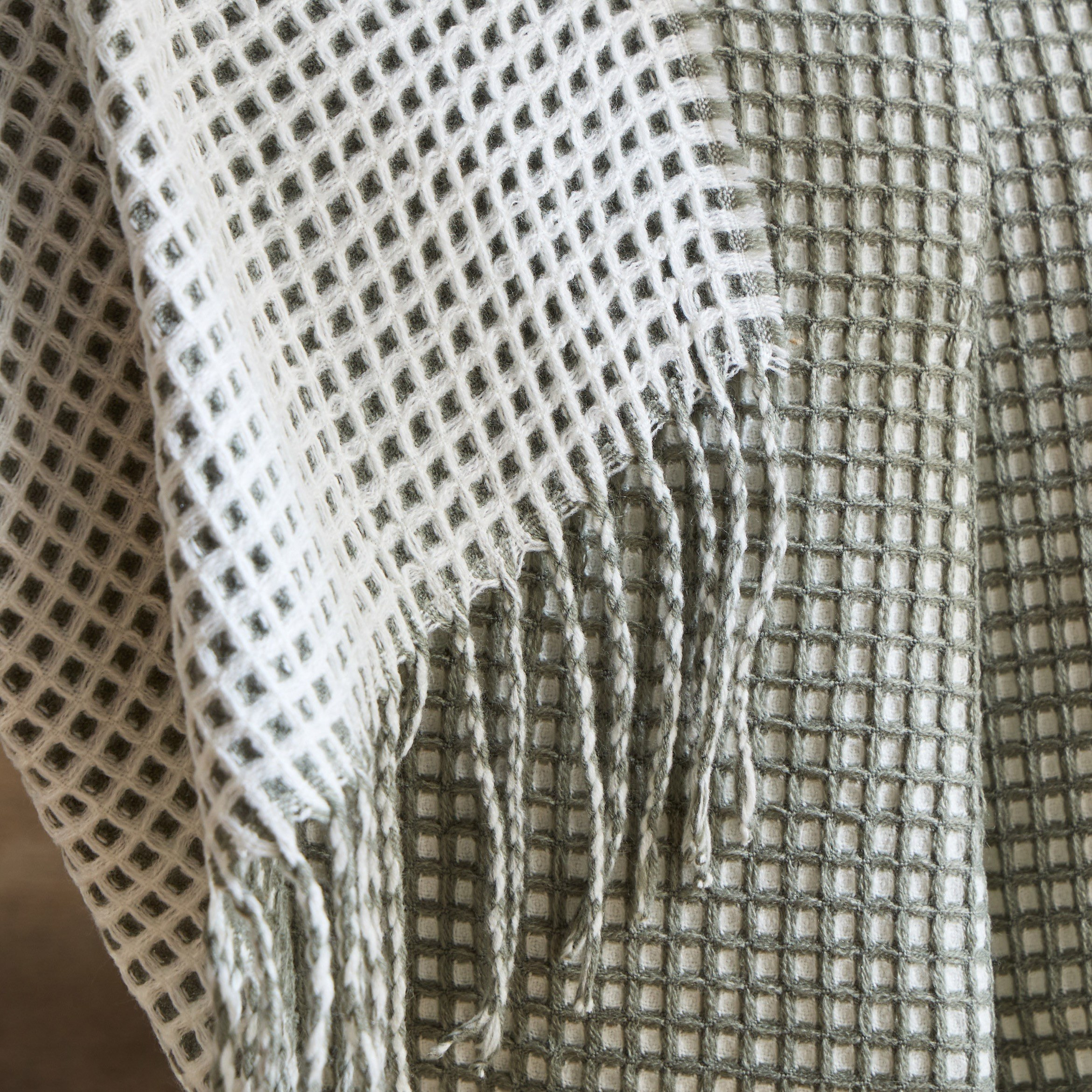 بطانية خفيفة أكريليك - كيا - 130x170 سم-household-bedding-blankets-image-3