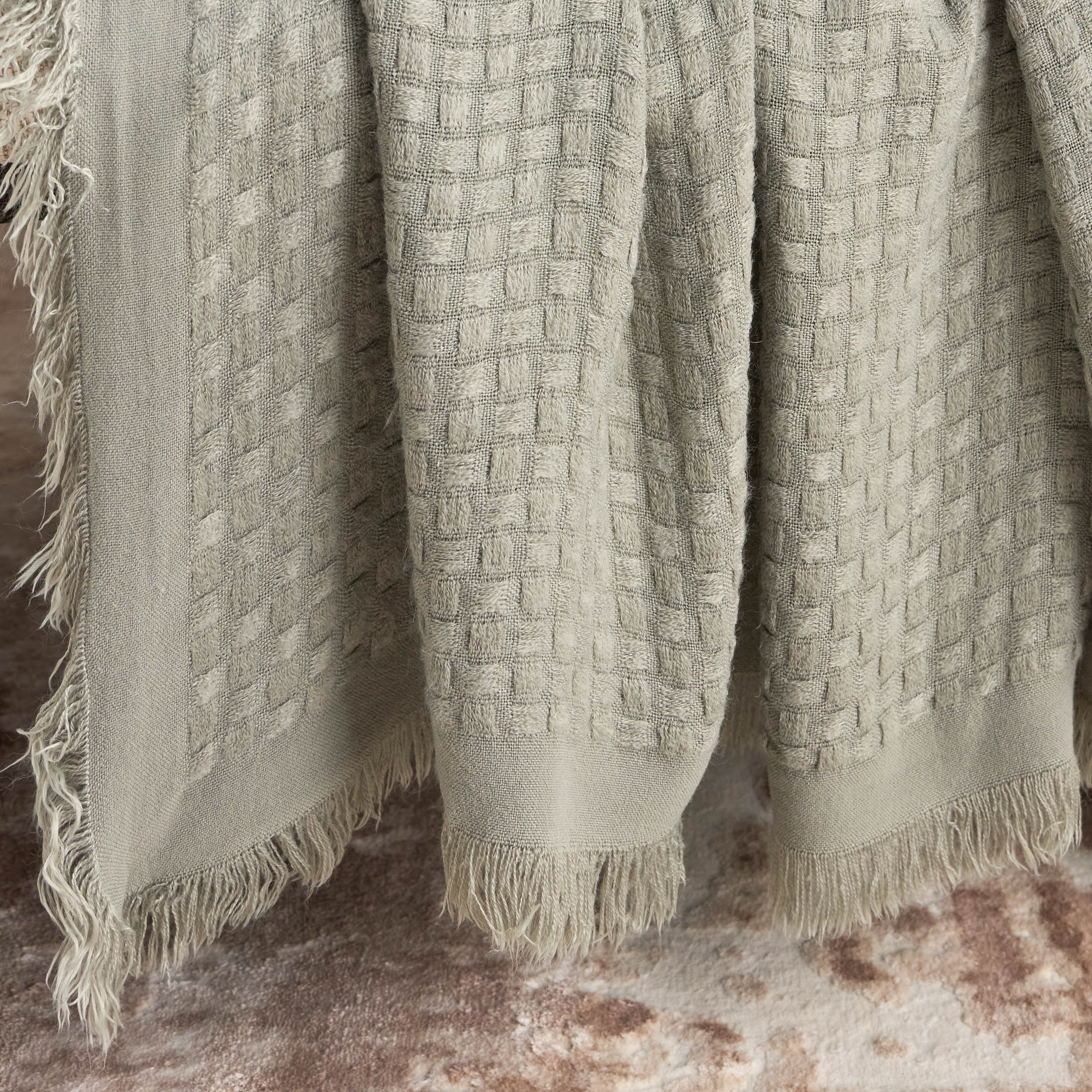 Warren Acrylic Single Blanket - 130x170 cm-household-cushionsandthrows-throwsandblankets-blankets-image-2