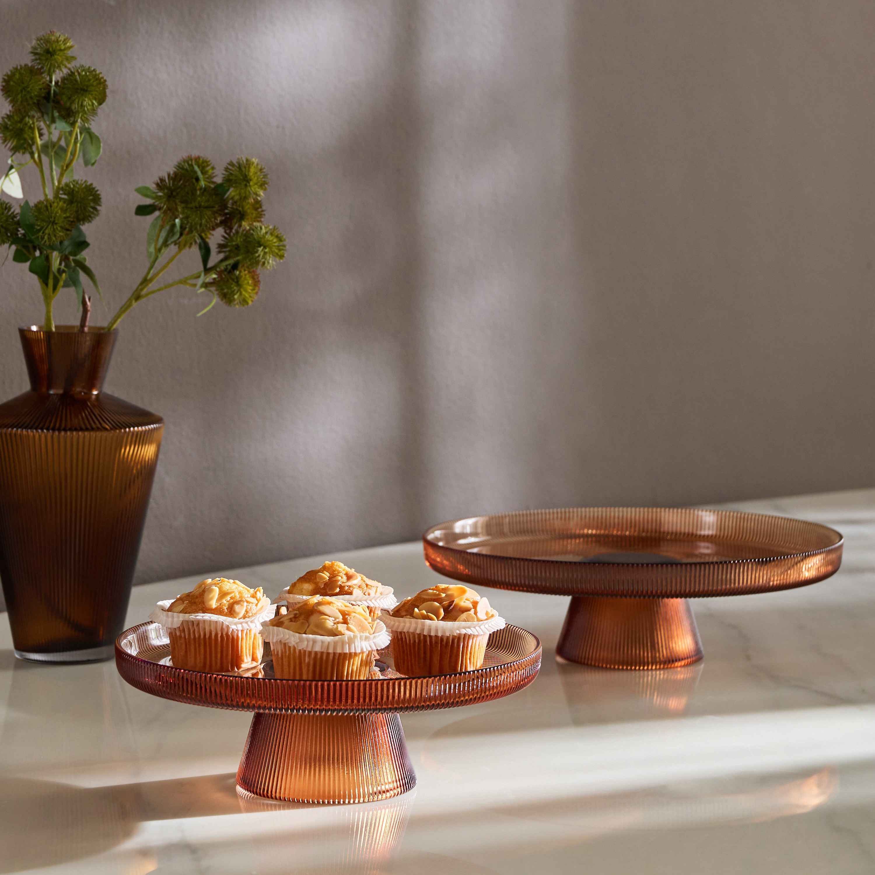 مزهرية زجاج - فانوس - 25 سم-household-decor-vasesandbowls-image-4