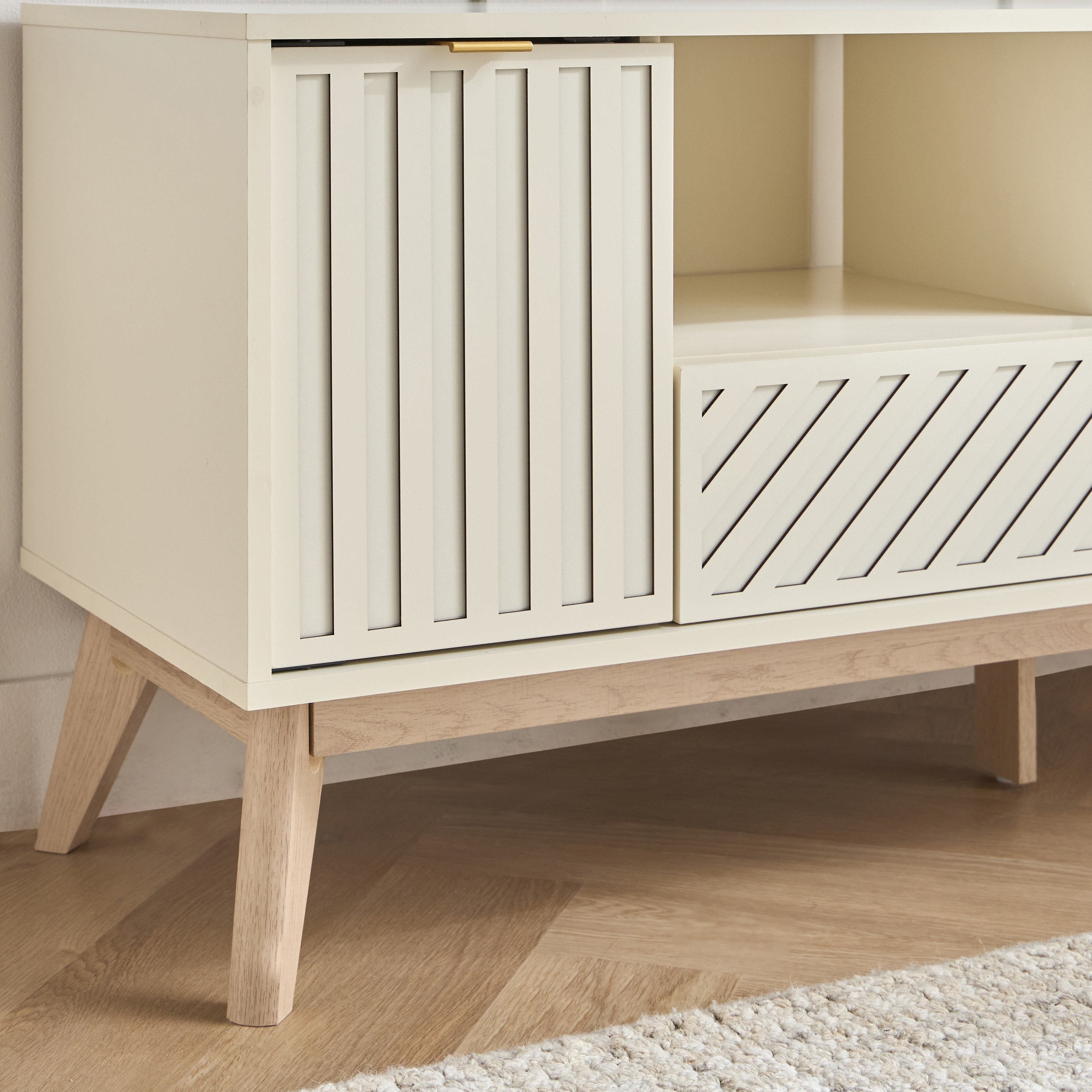 Vienna TV Unit-furniture-livingroom-tvandmediaunits-image-7