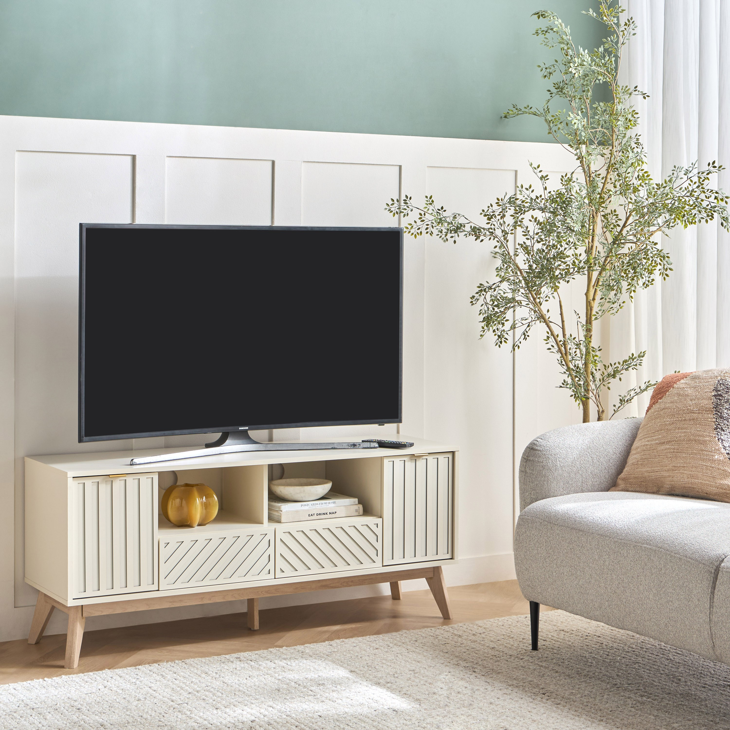 Vienna TV Unit-furniture-livingroom-tvandmediaunits-image-8