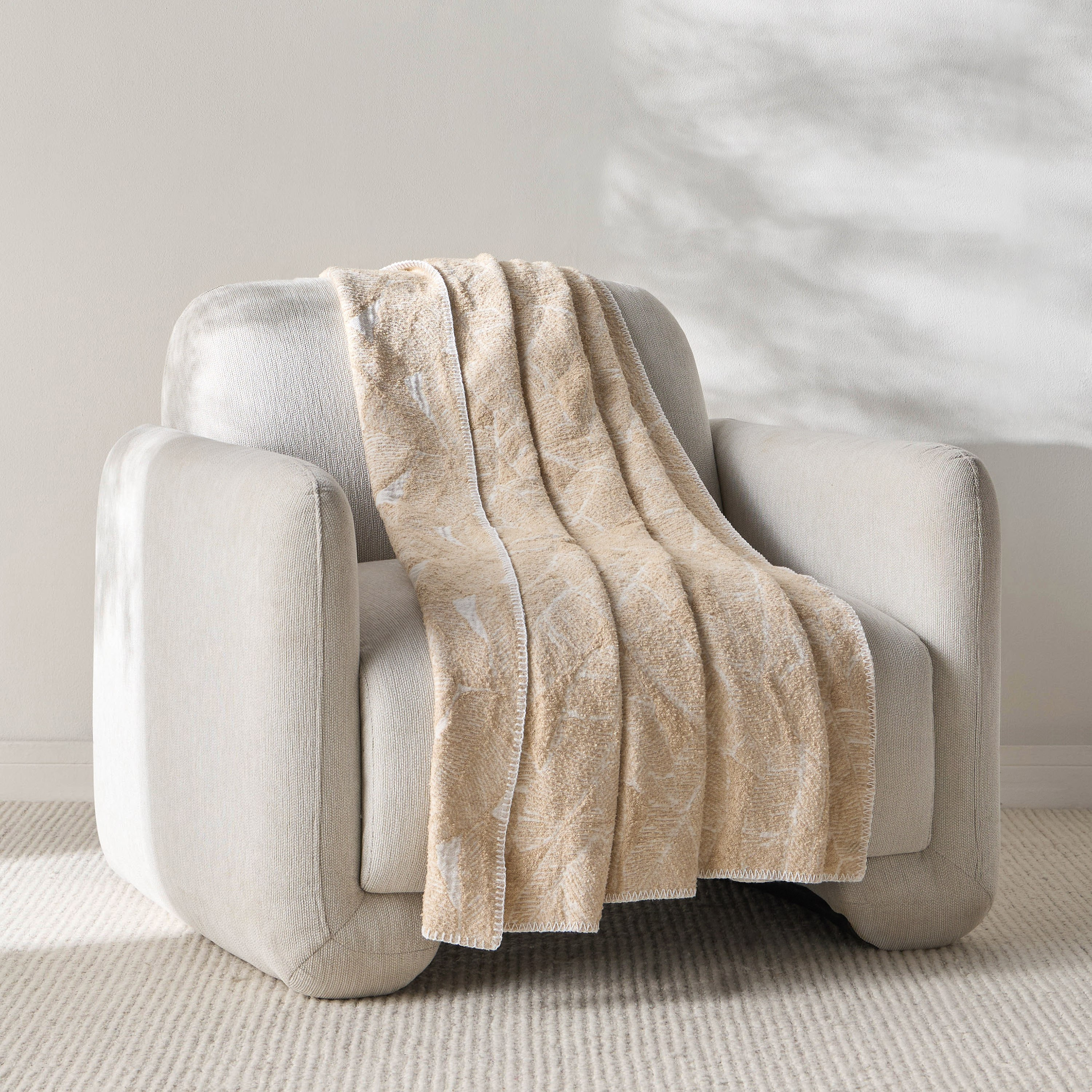 Chandler Throw - 130x170 cm-household-cushionsandthrows-throwsandblankets-throws-image-1