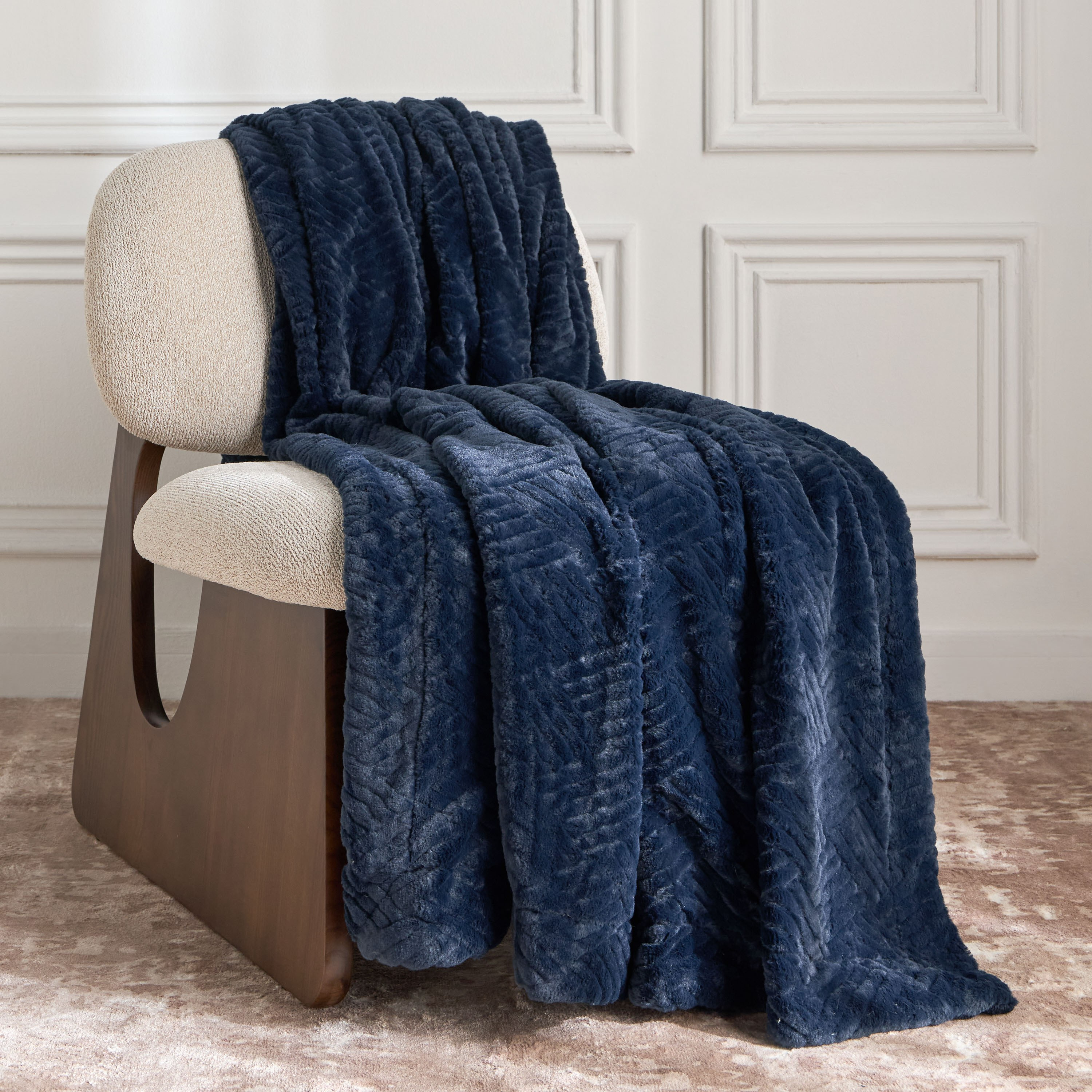 Georgina King Blanket - 220x240 cm-household-bedding-blankets-image-1