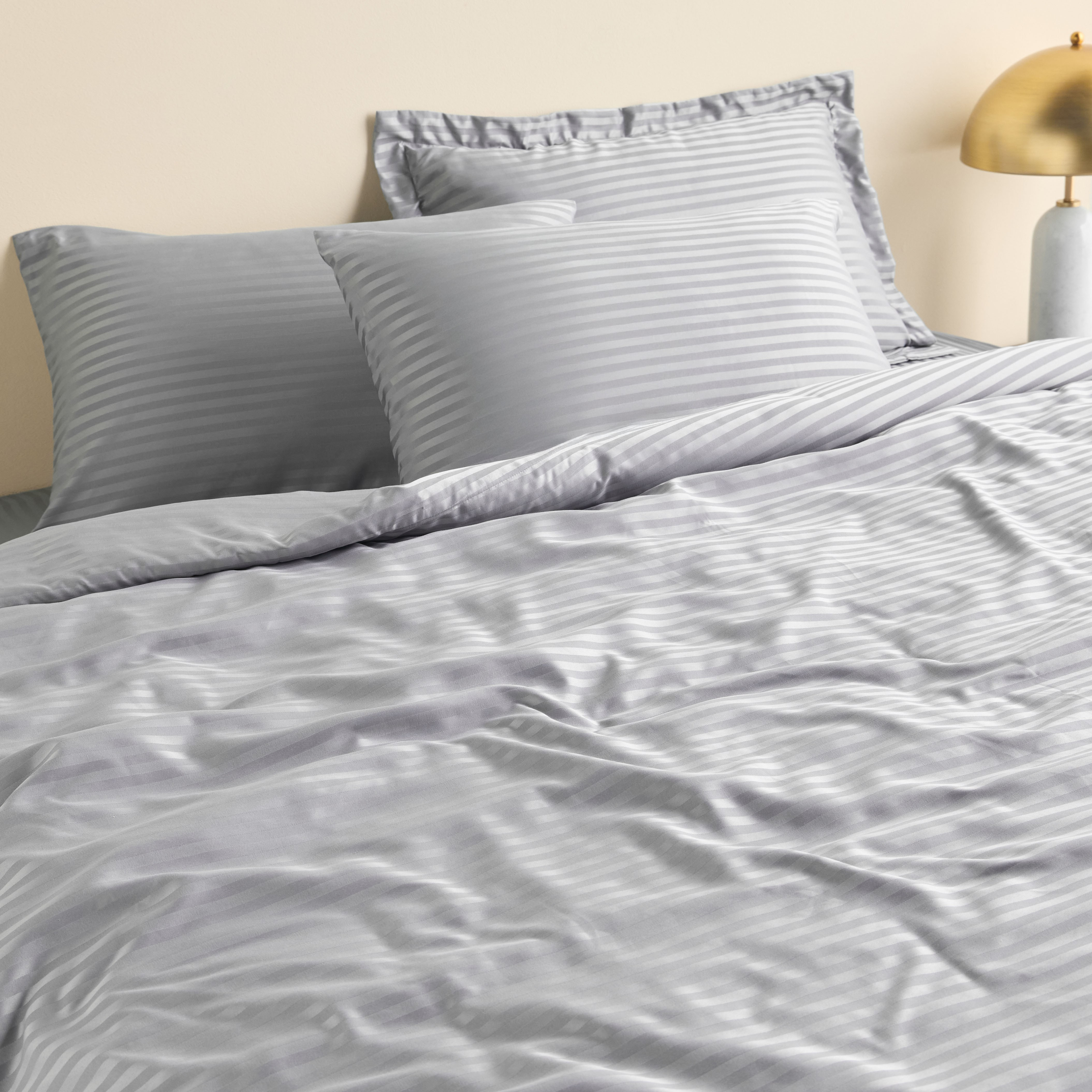 طقم غطاء لحاف مخطط كامل 3 قطع - هوتيل - 160x200 سم-household-bedding-duvetandcovers-duvetcovers-image-6