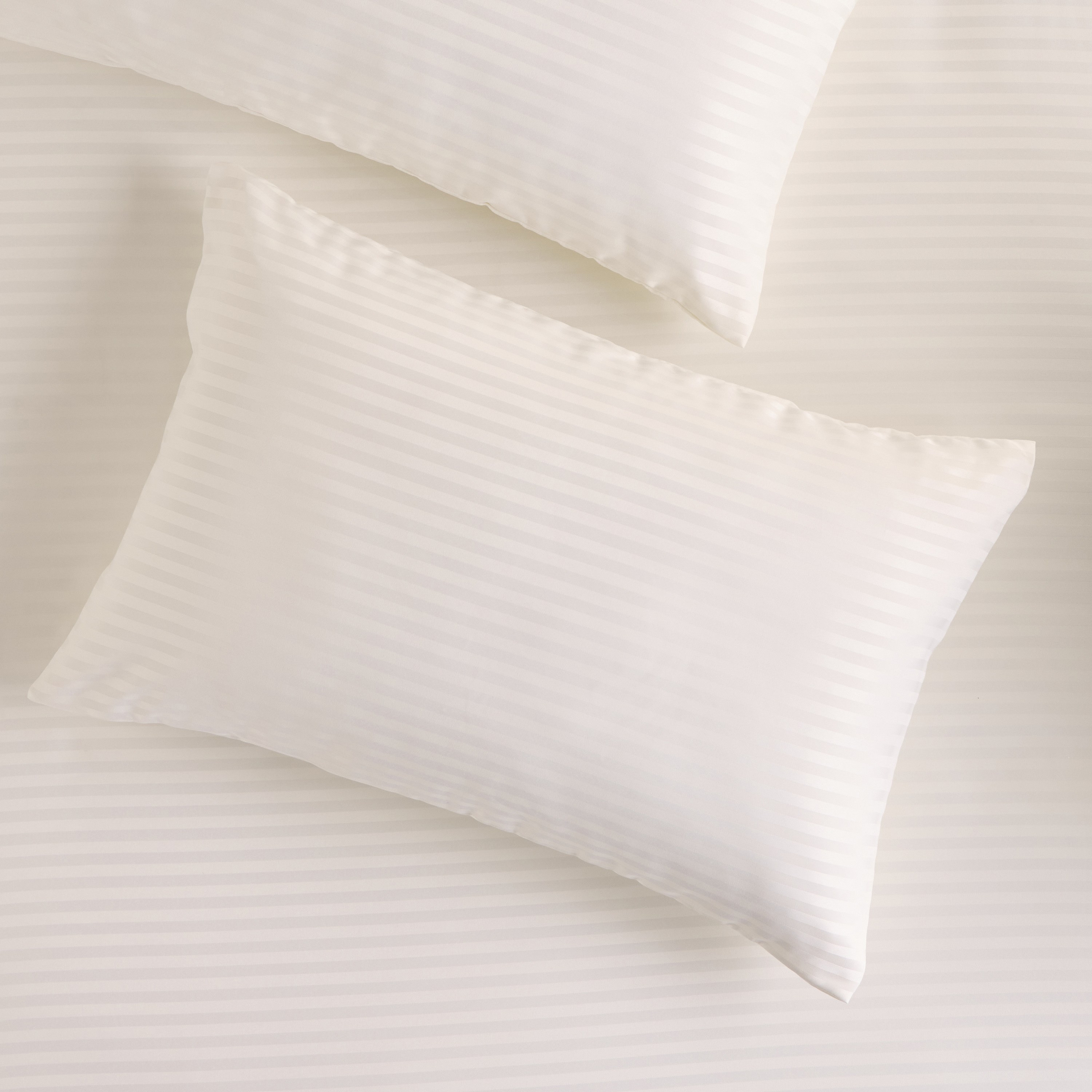 طقم غطاء لحاف فردي مخطط قطعتين - هوتيل - 135x200 سم-household-bedding-duvetandcovers-duvetcovers-image-3