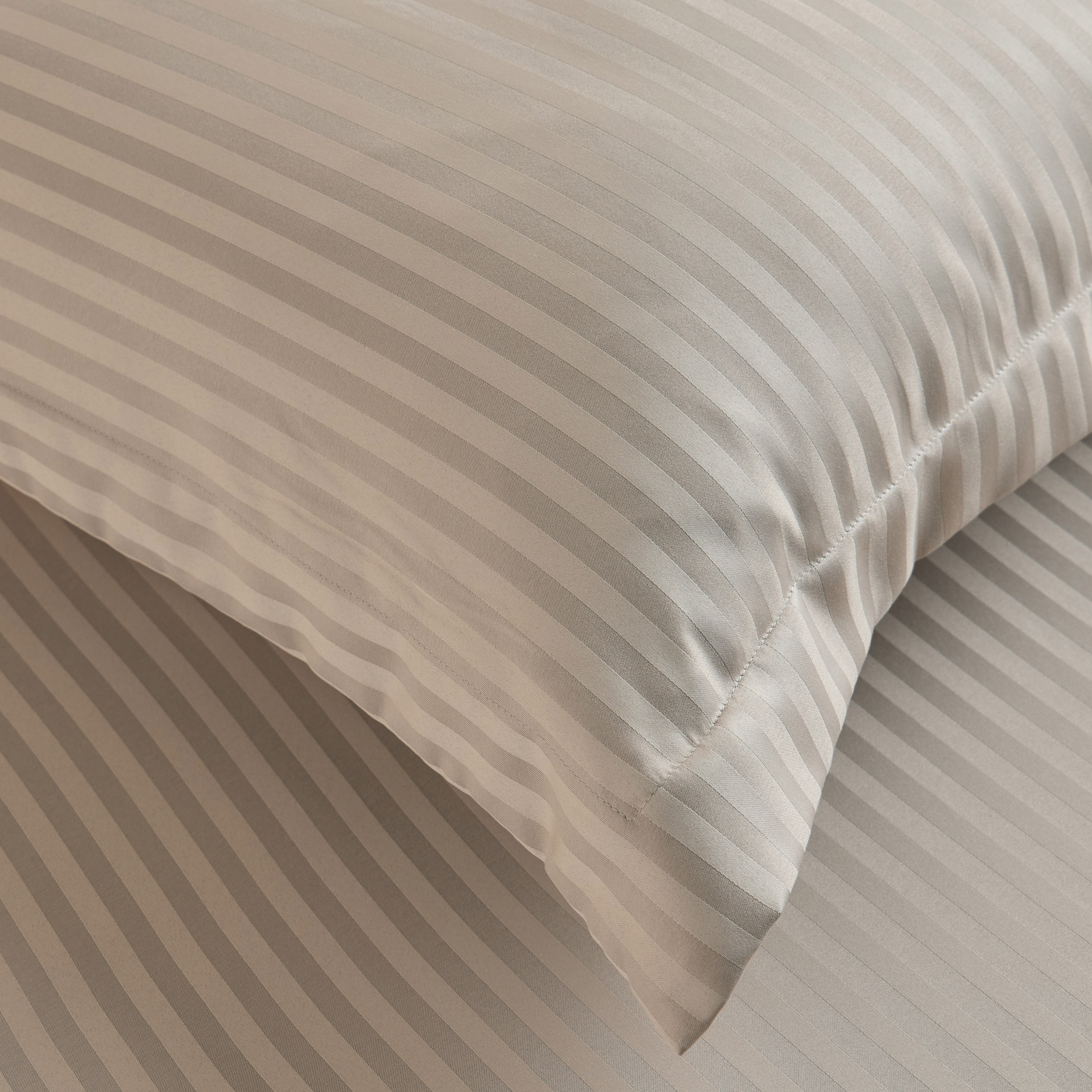 Hotel Stripe 2-Piece Pillowcase Set - 50x75 cm-household-bedding-sheetsandpillowcases-pillowcases-image-3