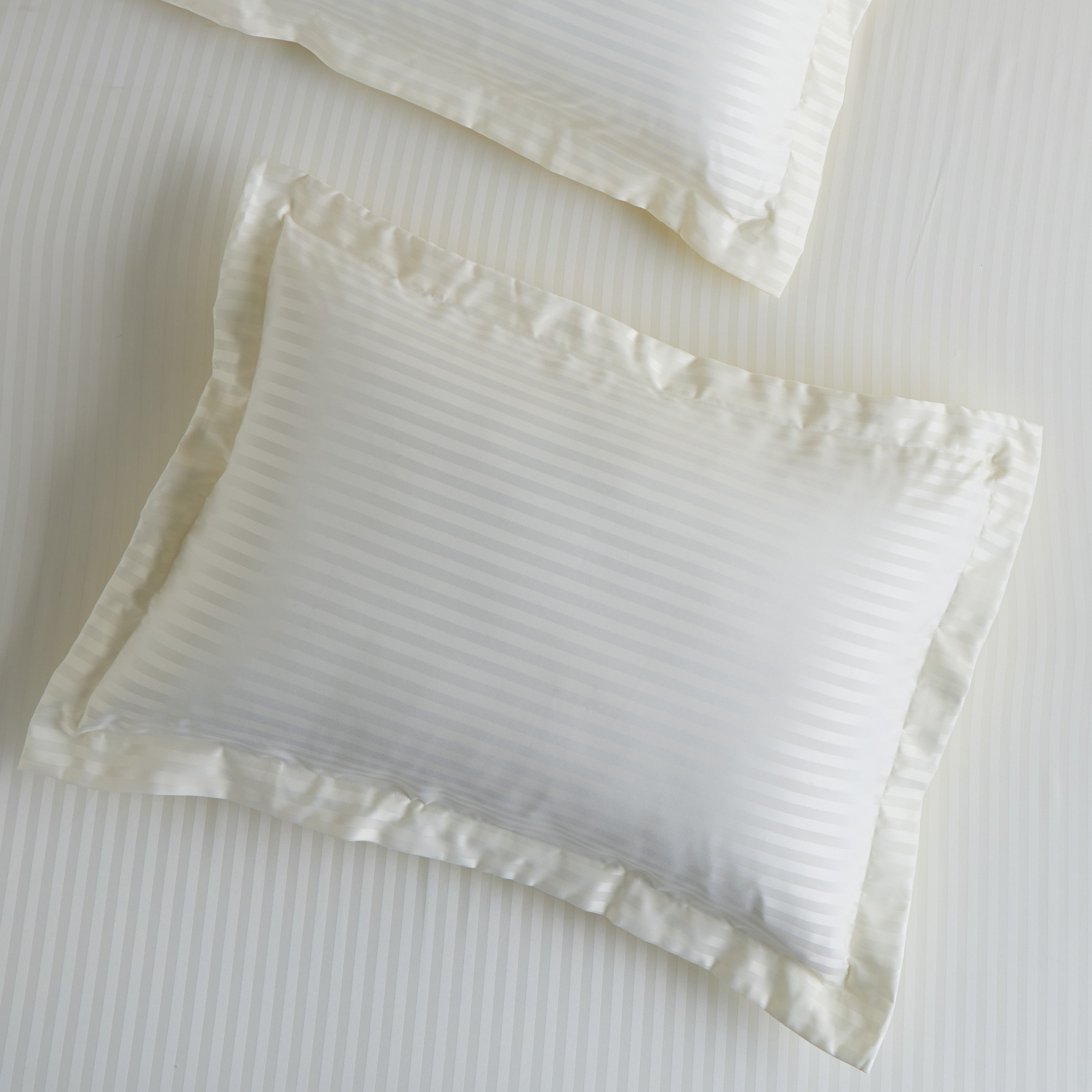 Hotel Stripe 2-Piece Pillowcase Set - 50x75 cm-household-bedding-sheetsandpillowcases-pillowcases-image-2