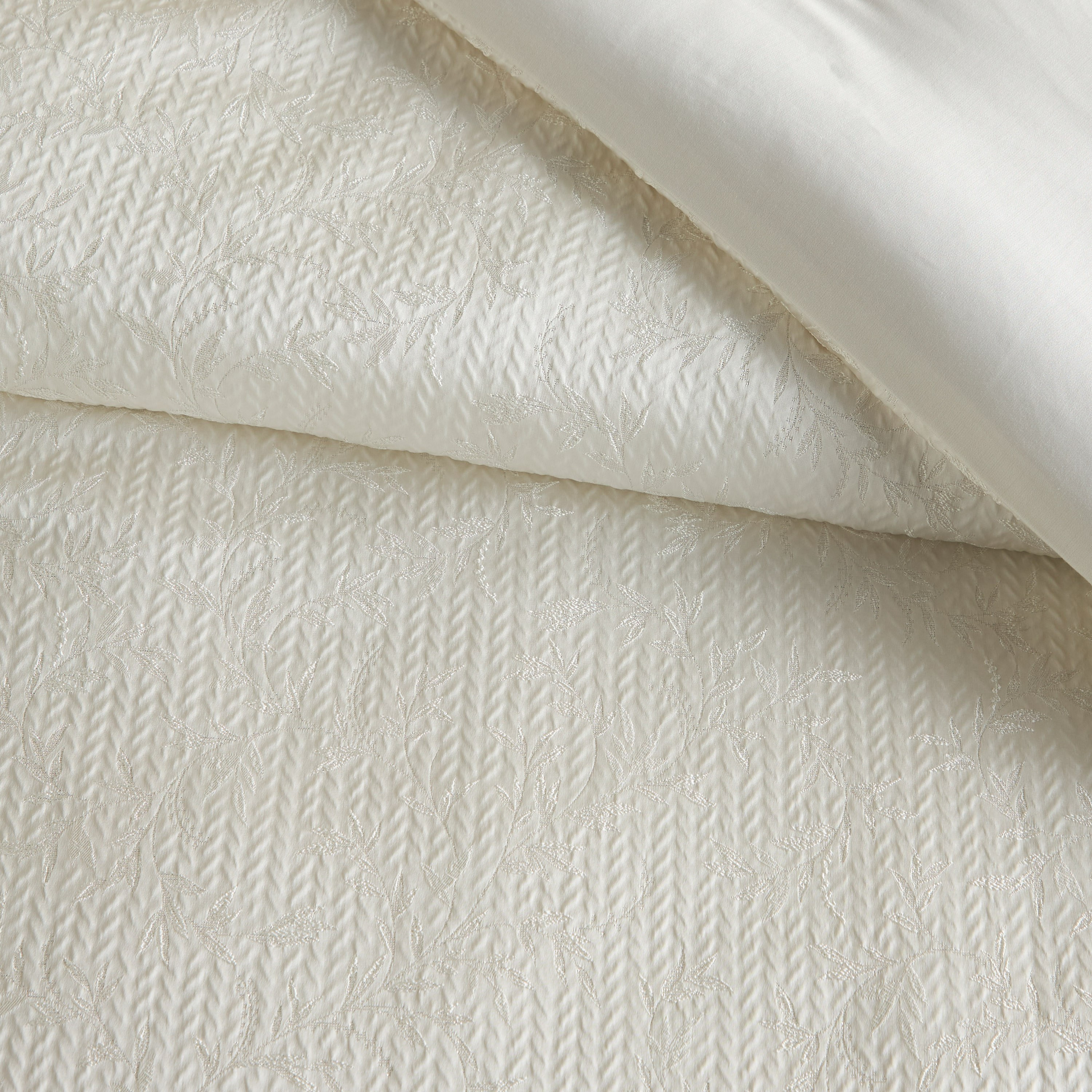 Colter Jacquard 6-Piece Super King Comforter Set - 250x260 cm-household-bedding-comfortersandbedspreads-comforters-image-4