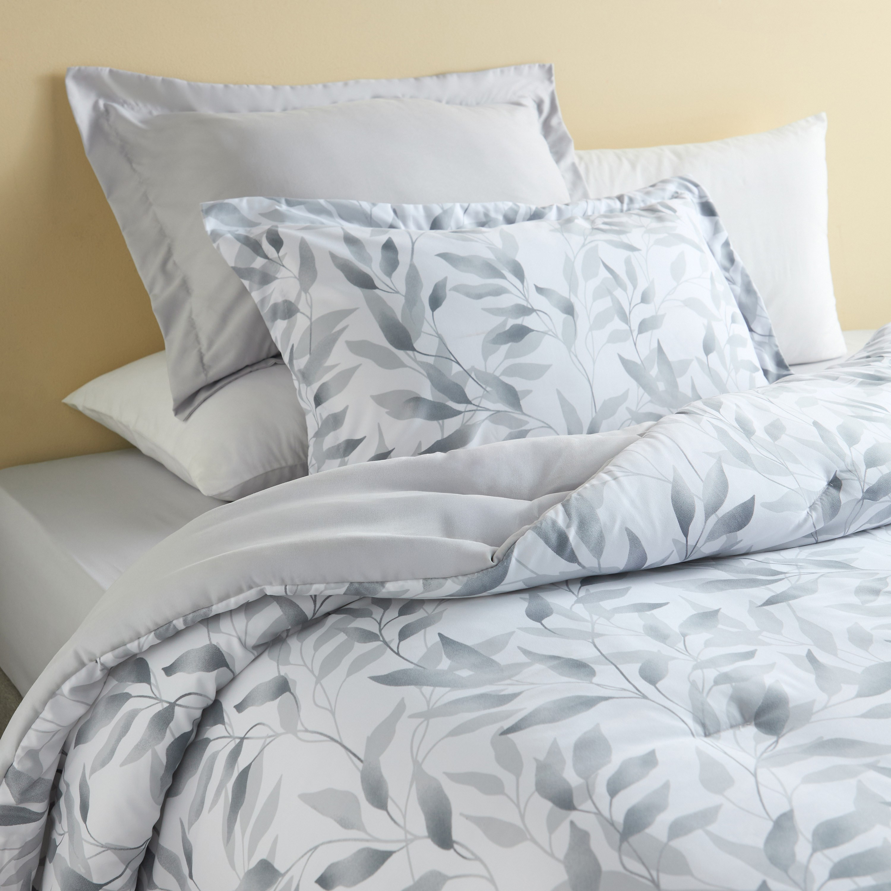 Alicent Printed 4-Piece Full Comforter and Sheet Set - 160x240 cm-household-bedding-comfortersandbedspreads-bedinabag-image-1