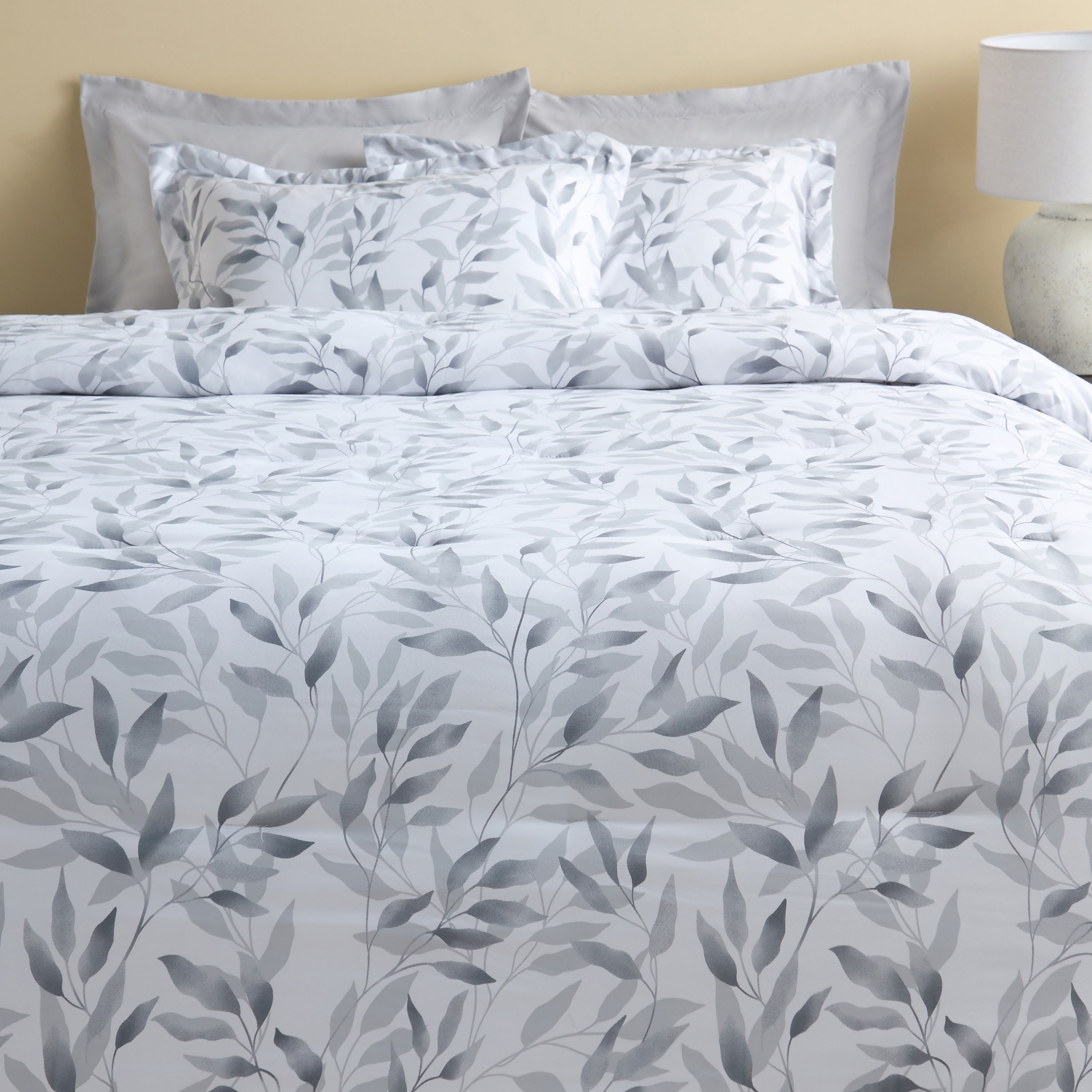 Alicent Printed 6-Piece Super King Comforter and Sheet Set - 240x260 cm-household-bedding-comfortersandbedspreads-bedinabag-image-2