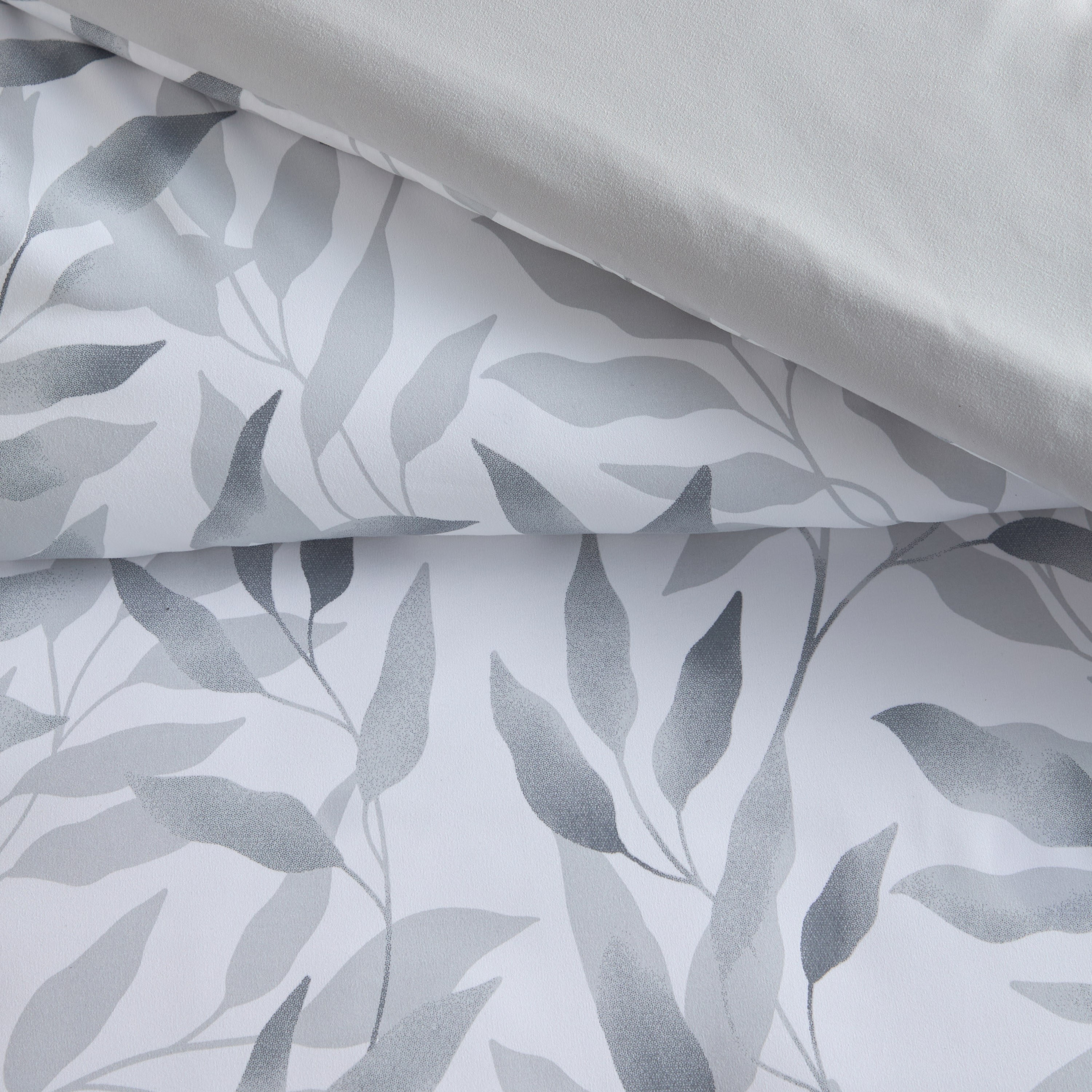 Alicent Printed 6-Piece Super King Comforter and Sheet Set - 240x260 cm-household-bedding-comfortersandbedspreads-bedinabag-image-4