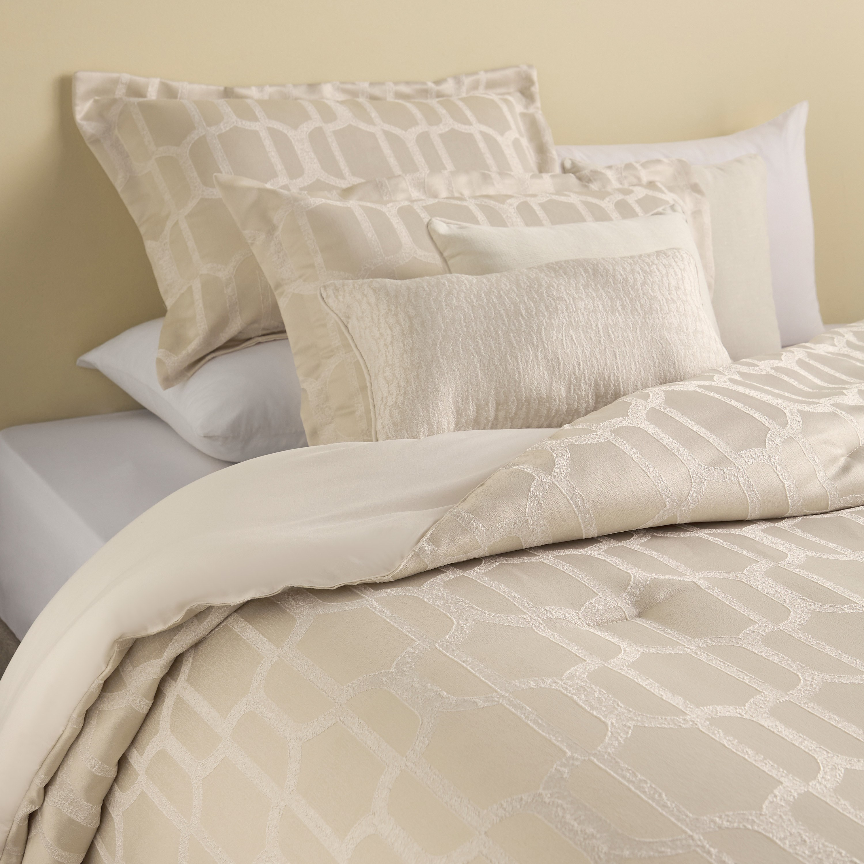 Luna Jacquard 6-Piece Super King Comforter Set - 240x260 cm-household-bedding-comfortersandbedspreads-comforters-image-1