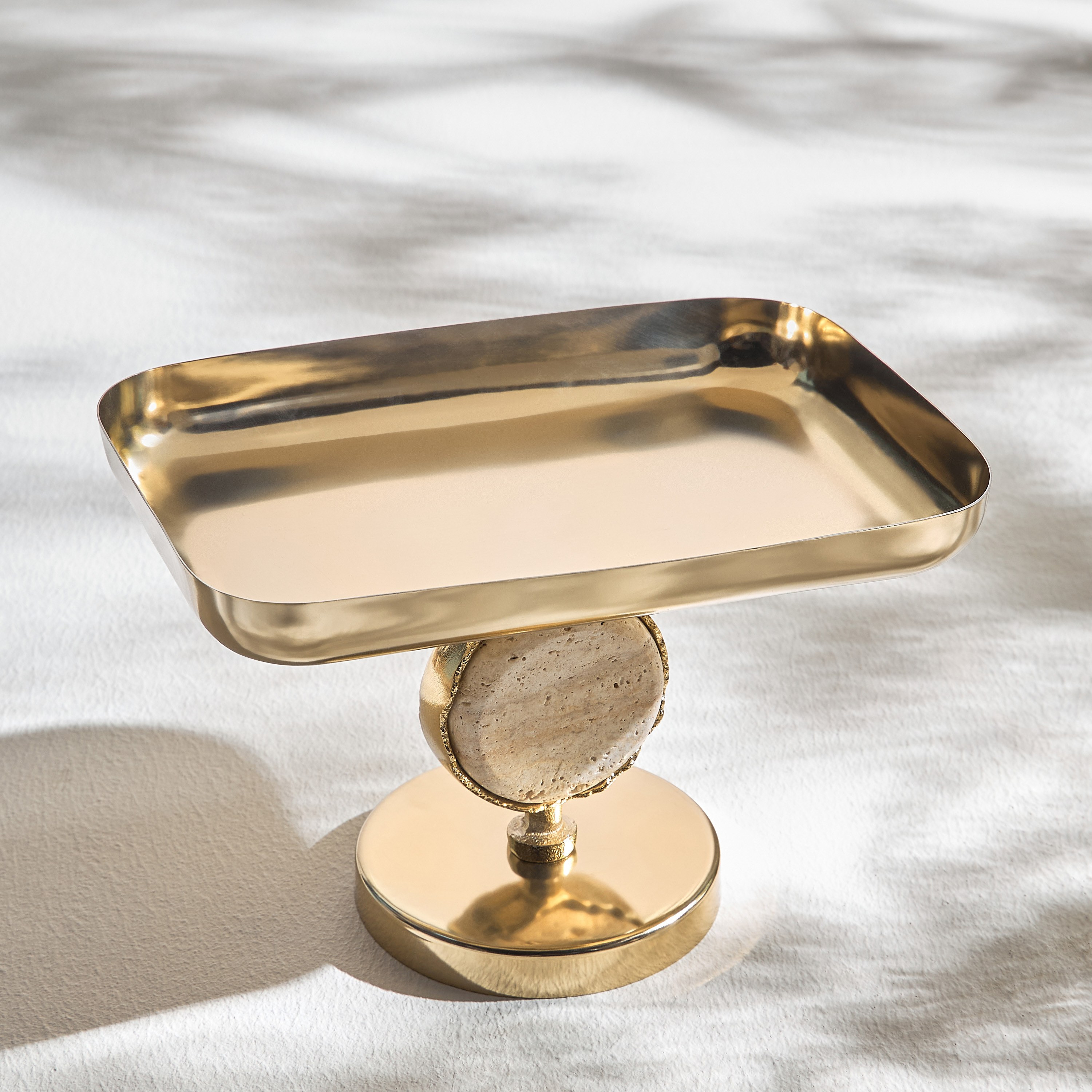 صحن ديكور معدن زورن - دهب - 19×28 سم-household-dining-serveware-servingplatters-image-1