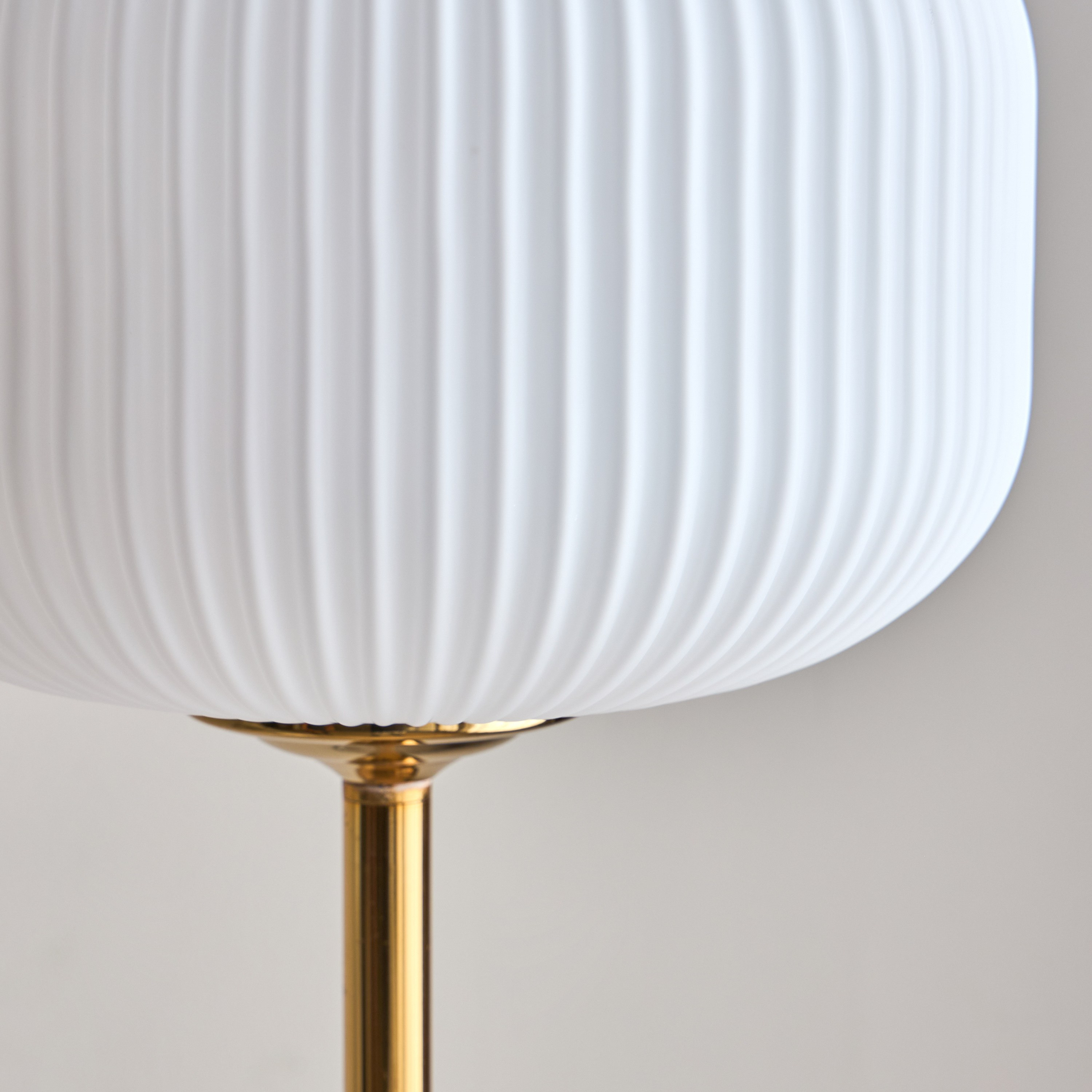 Mochi Glass Floor Lamp - 158 cm-household-lighting-floorlamps-image-3
